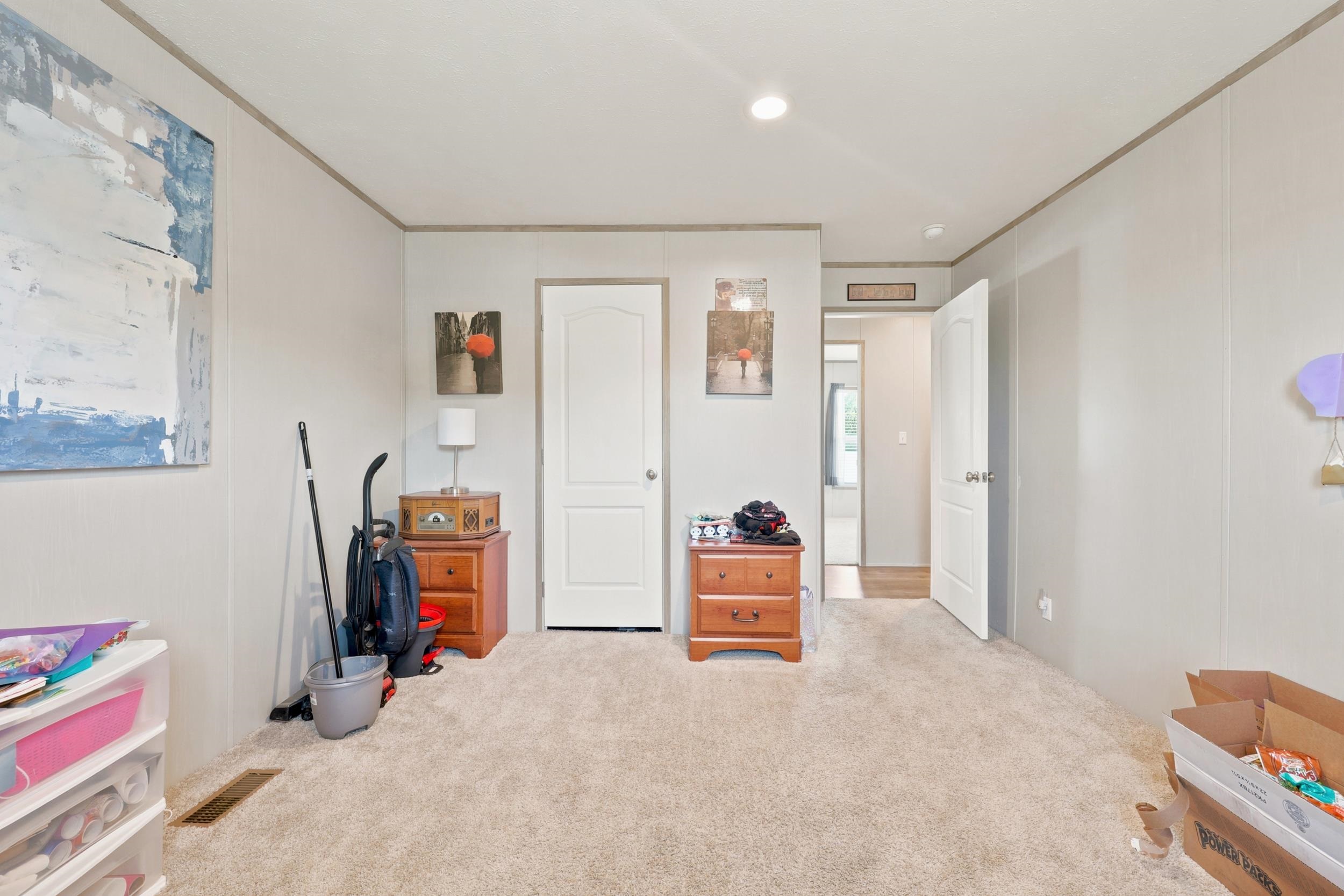 10072 Hardwick Rd. Property Photo 20