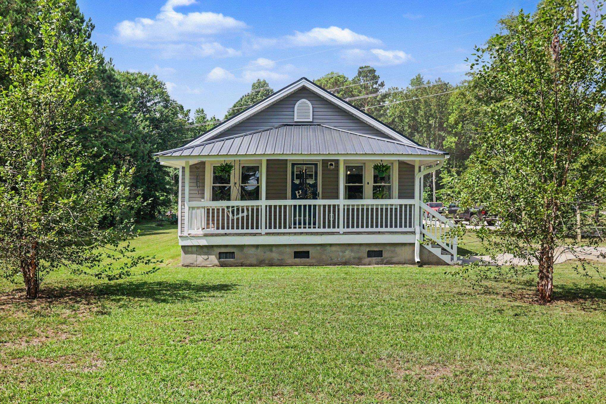 551 Dog Bluff Rd. Property Photo 1