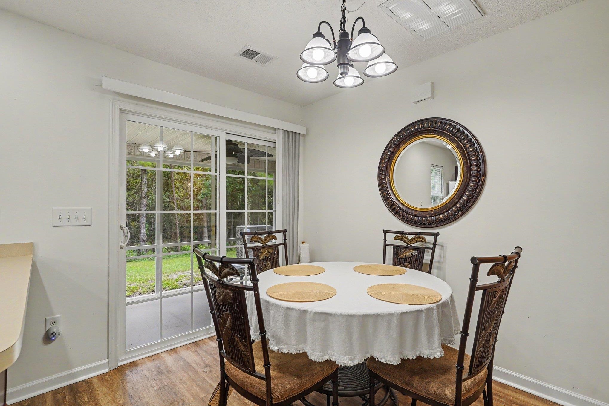 379 Seabert Rd. Property Photo 14