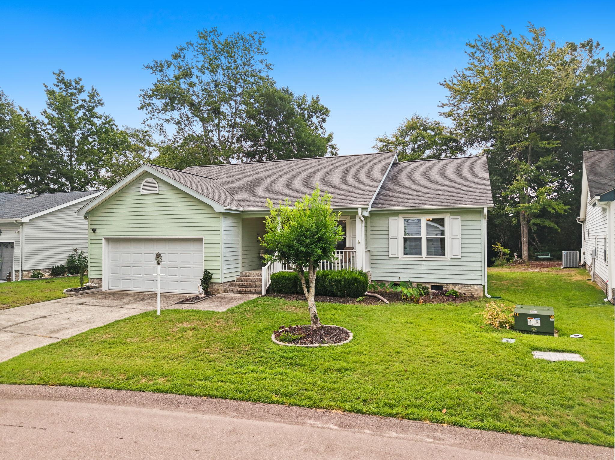 459 Pepper Breeze Ave. Property Photo 1