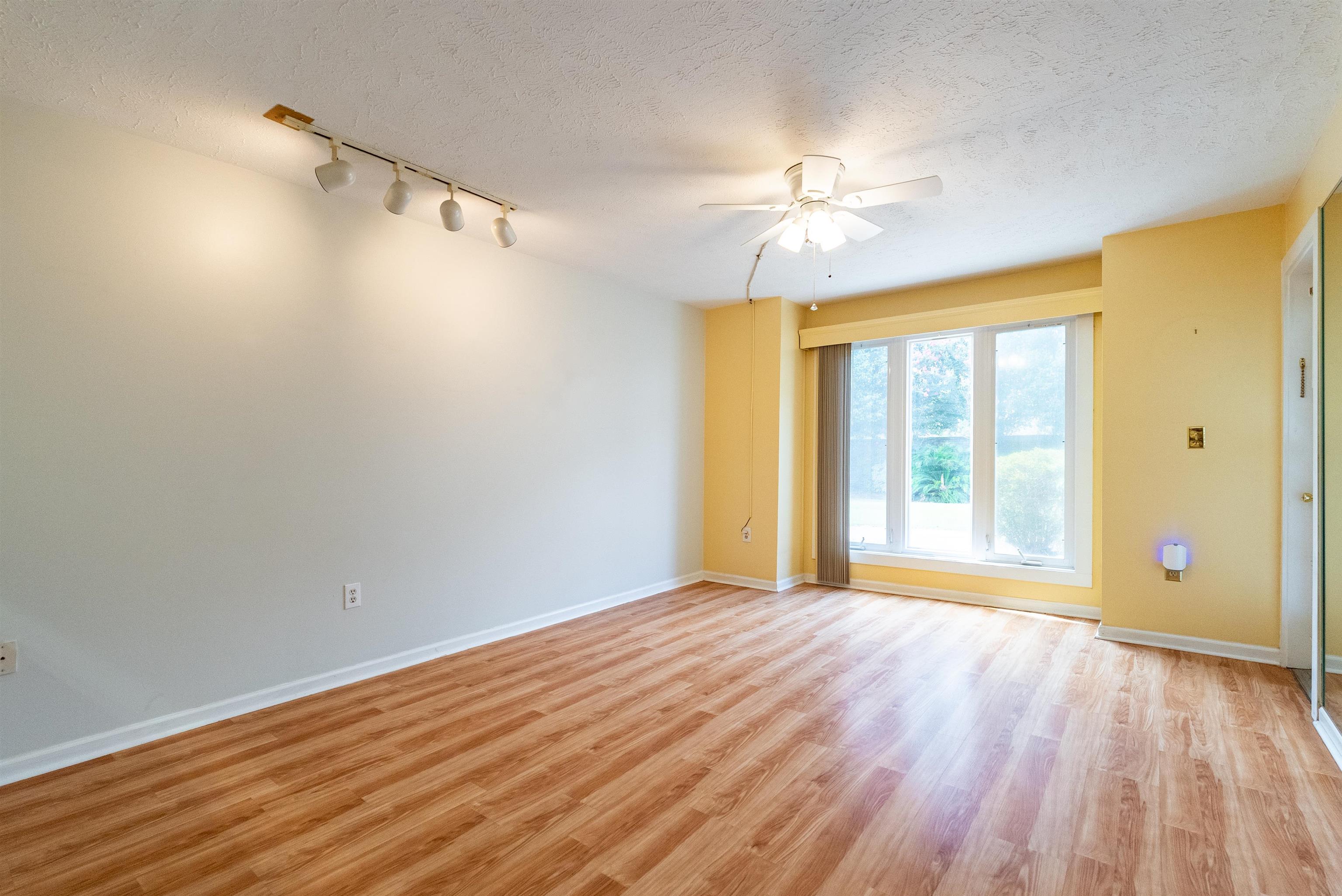 4713 Cobblestone Dr. Property Photo 13