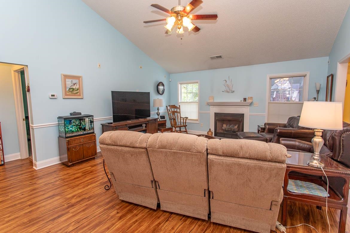 4818 Harvest Dr. Property Photo 5