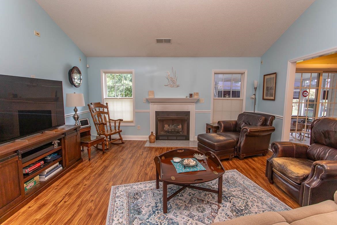 4818 Harvest Dr. Property Photo 7