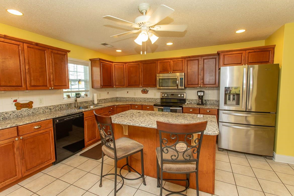 4818 Harvest Dr. Property Photo 11