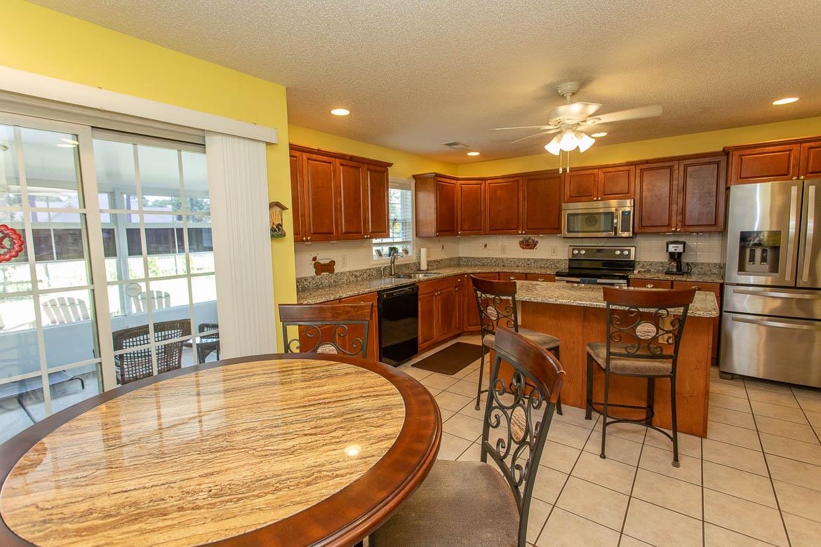 4818 Harvest Dr. Property Photo 13