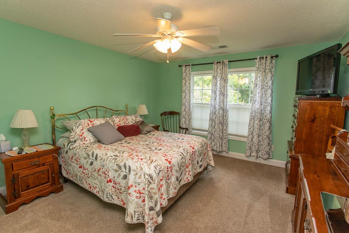 4818 Harvest Dr. Property Photo 21