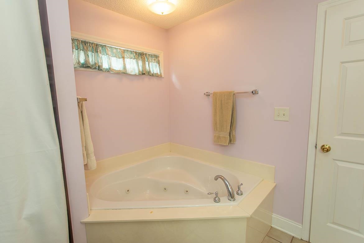 4818 Harvest Dr. Property Photo 26