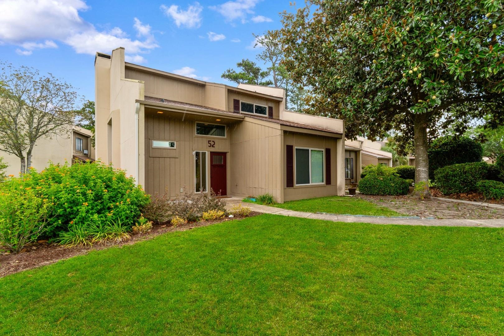 800 Egret Circle Property Photo 3