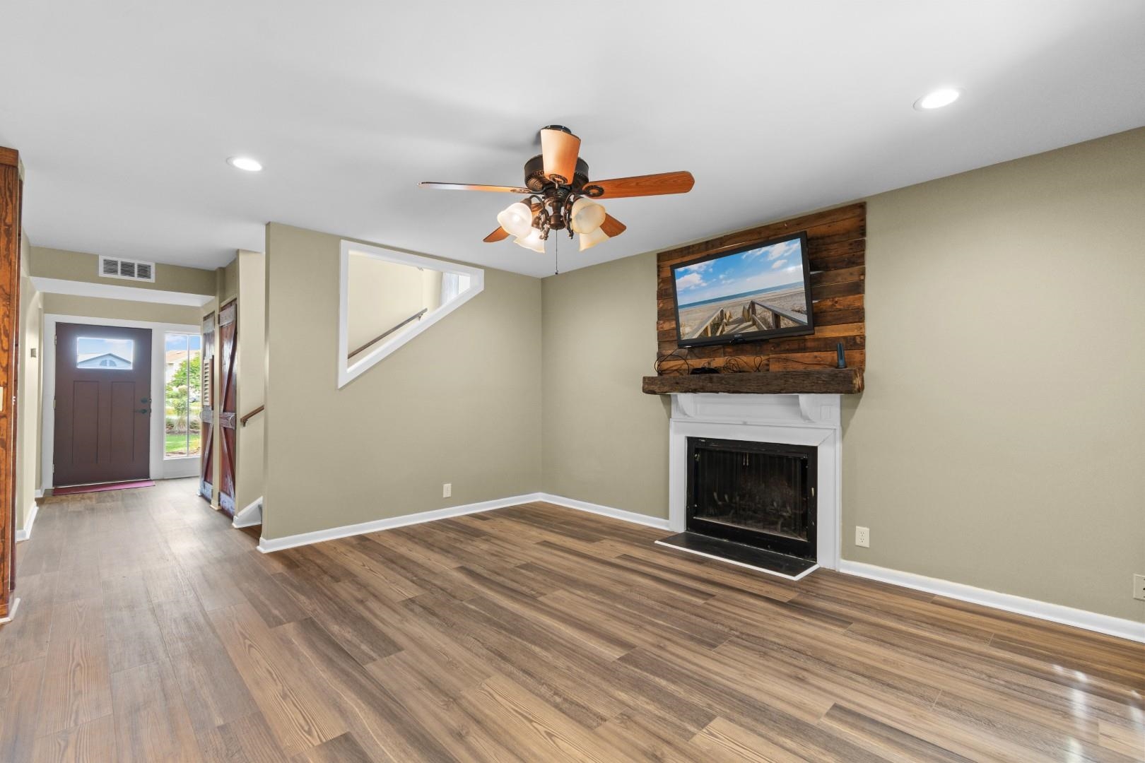 800 Egret Circle Property Photo 14