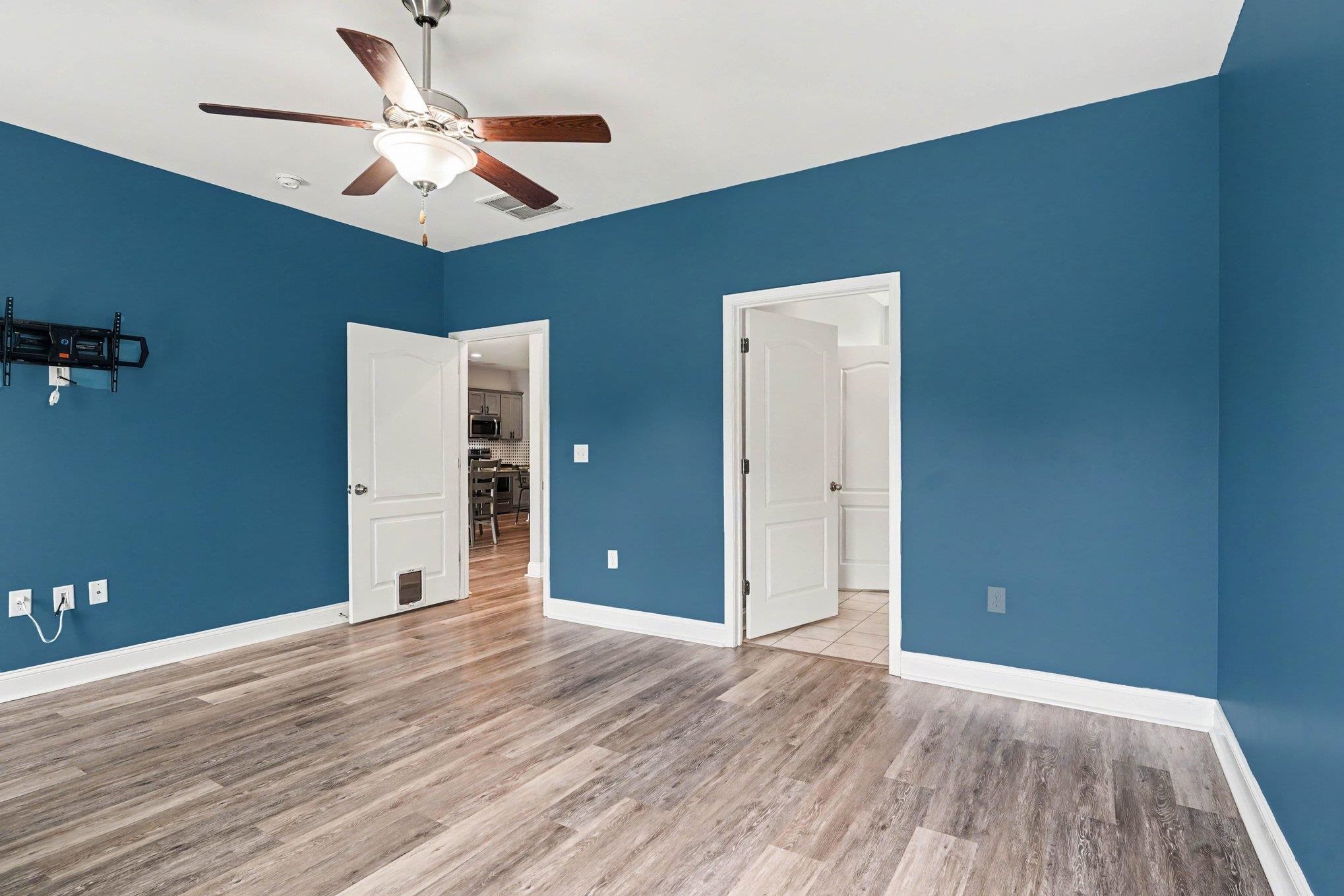 3042 Honey Clover Ct. Property Photo 15