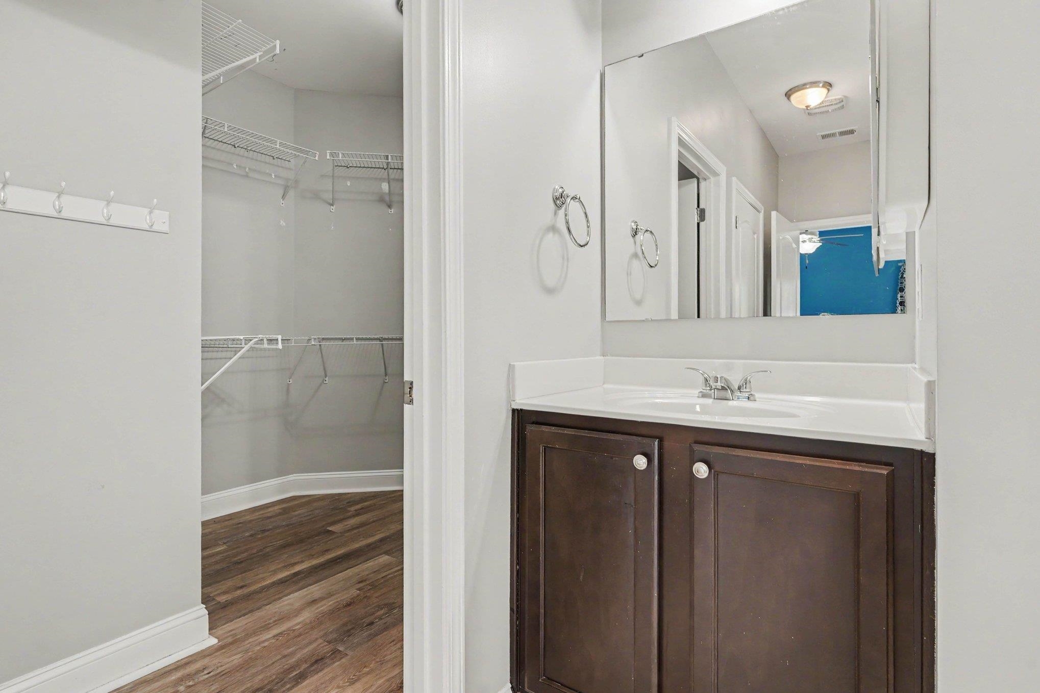 3042 Honey Clover Ct. Property Photo 17