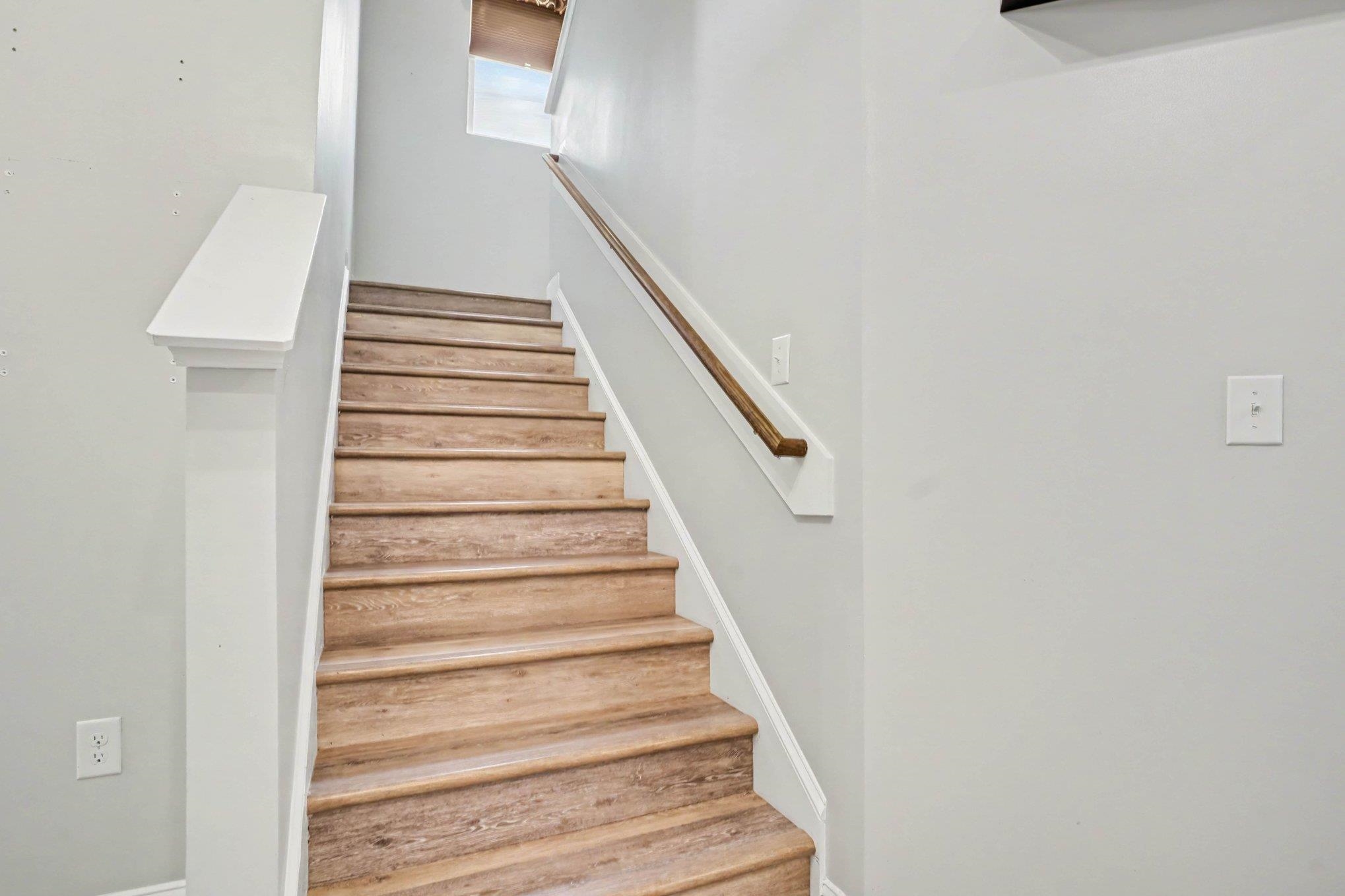 3042 Honey Clover Ct. Property Photo 22