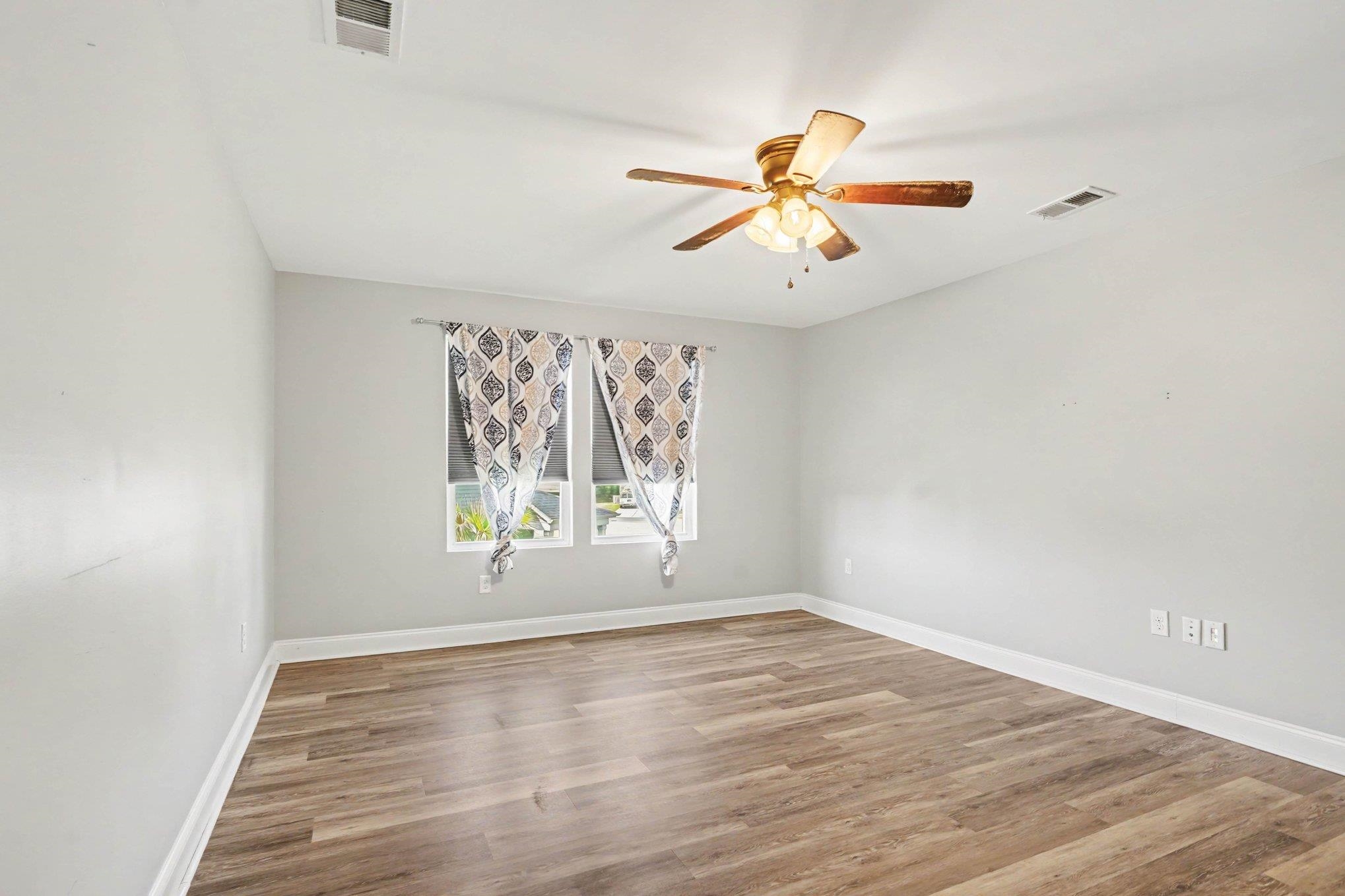 3042 Honey Clover Ct. Property Photo 24
