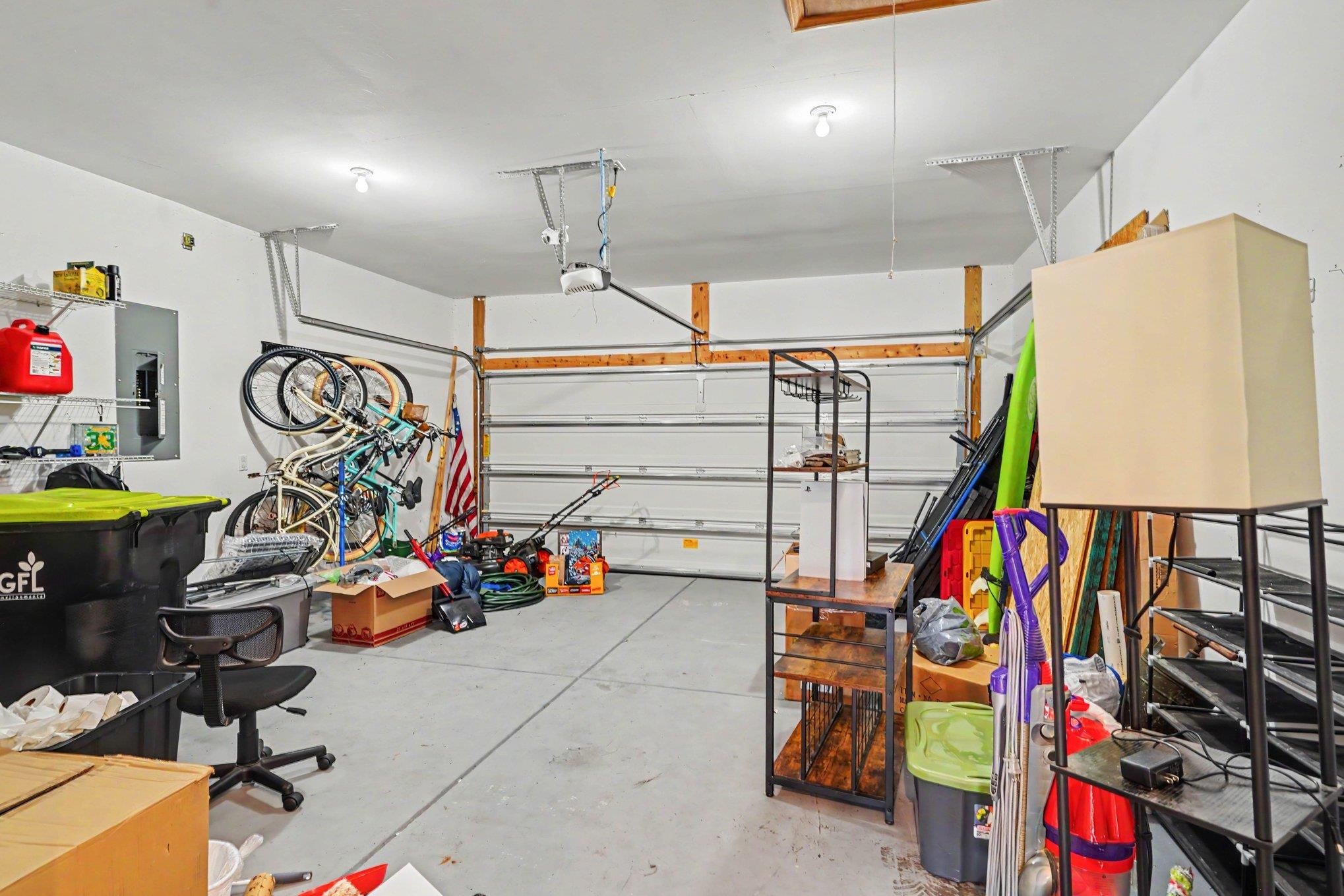 3042 Honey Clover Ct. Property Photo 27