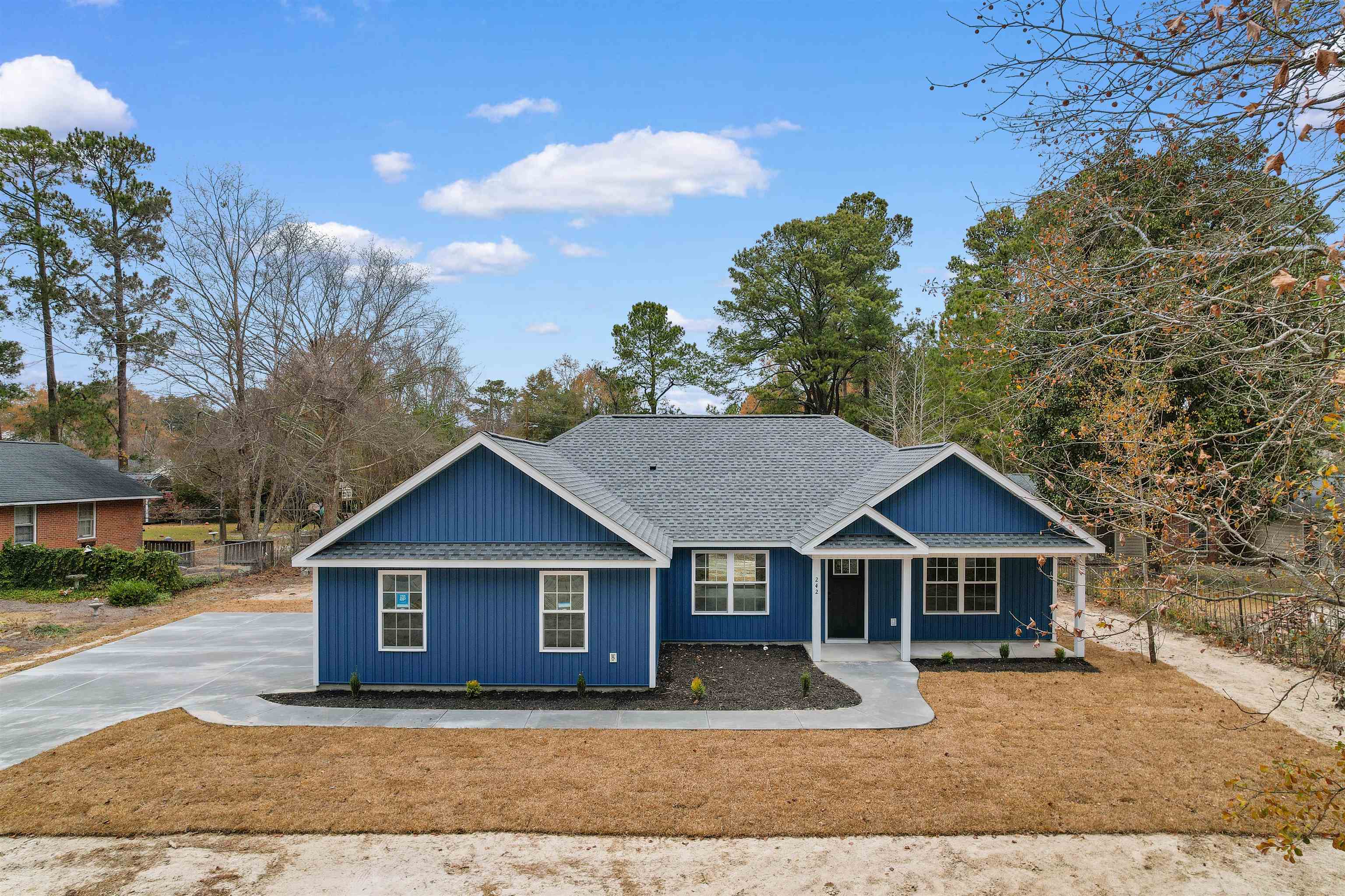 1391 Justice Loop Property Photo 1