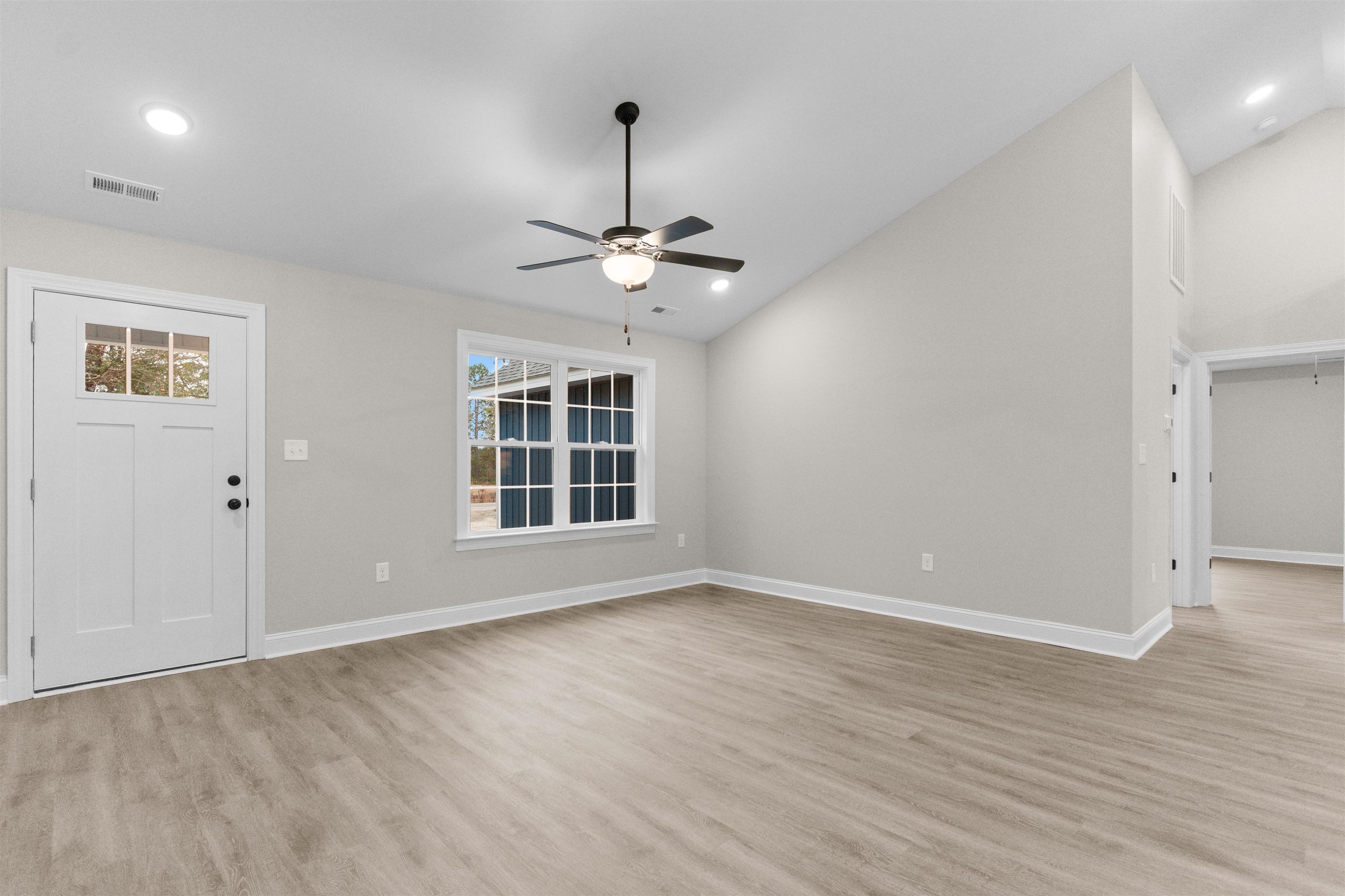 1391 Justice Loop Property Photo 13