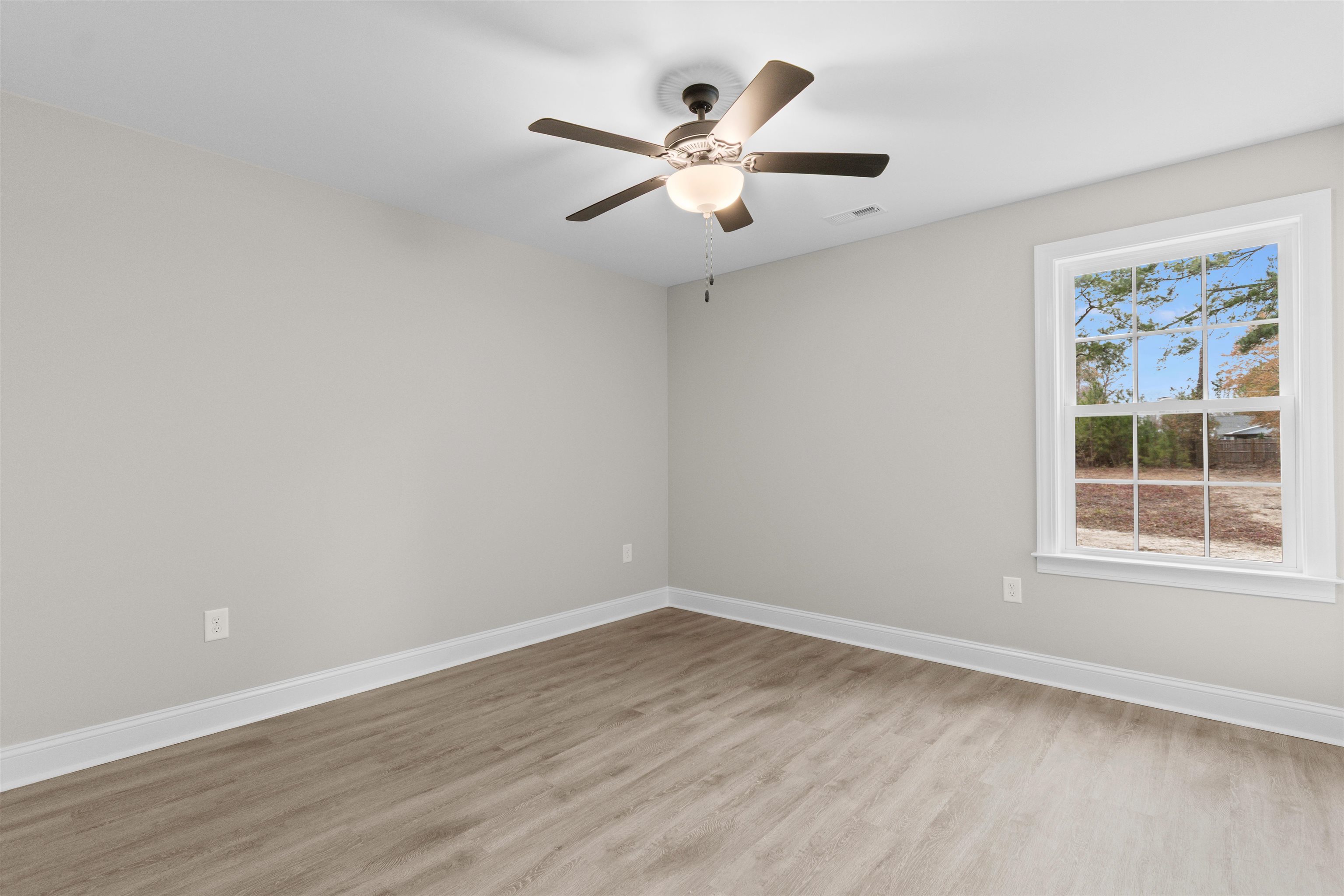 1391 Justice Loop Property Photo 24
