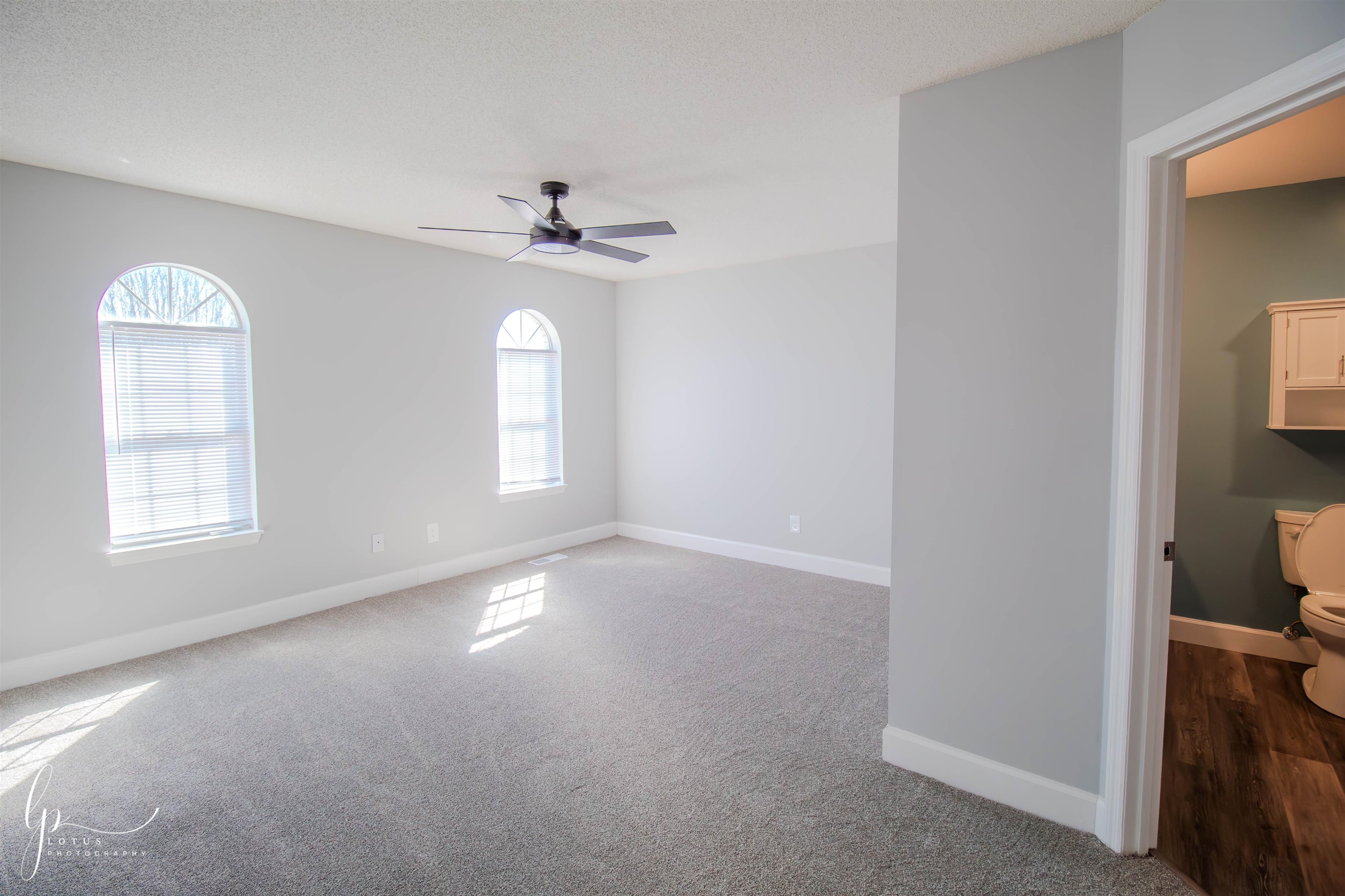 4271 Parkway Ln. Property Photo 5