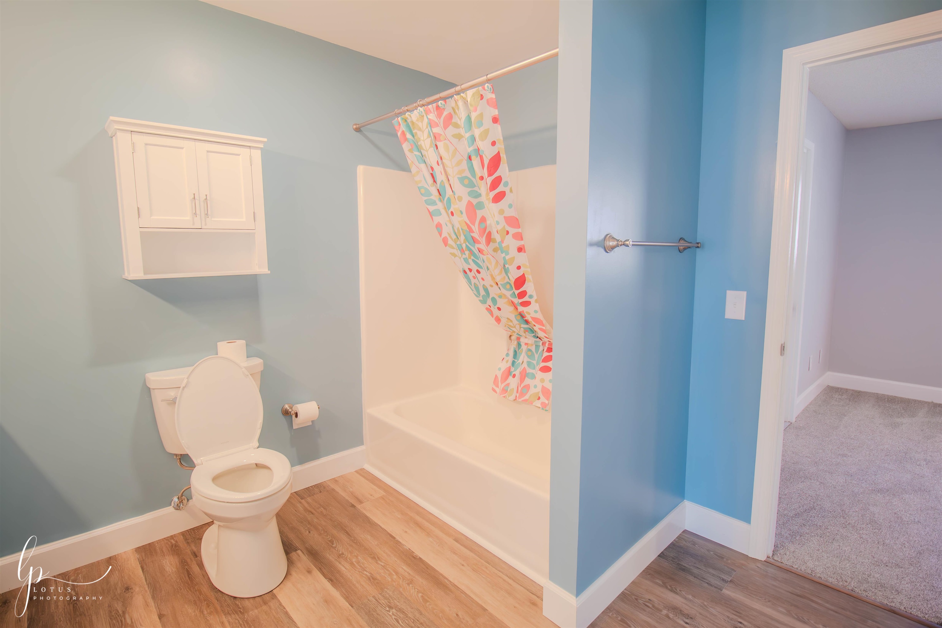 4271 Parkway Ln. Property Photo 7