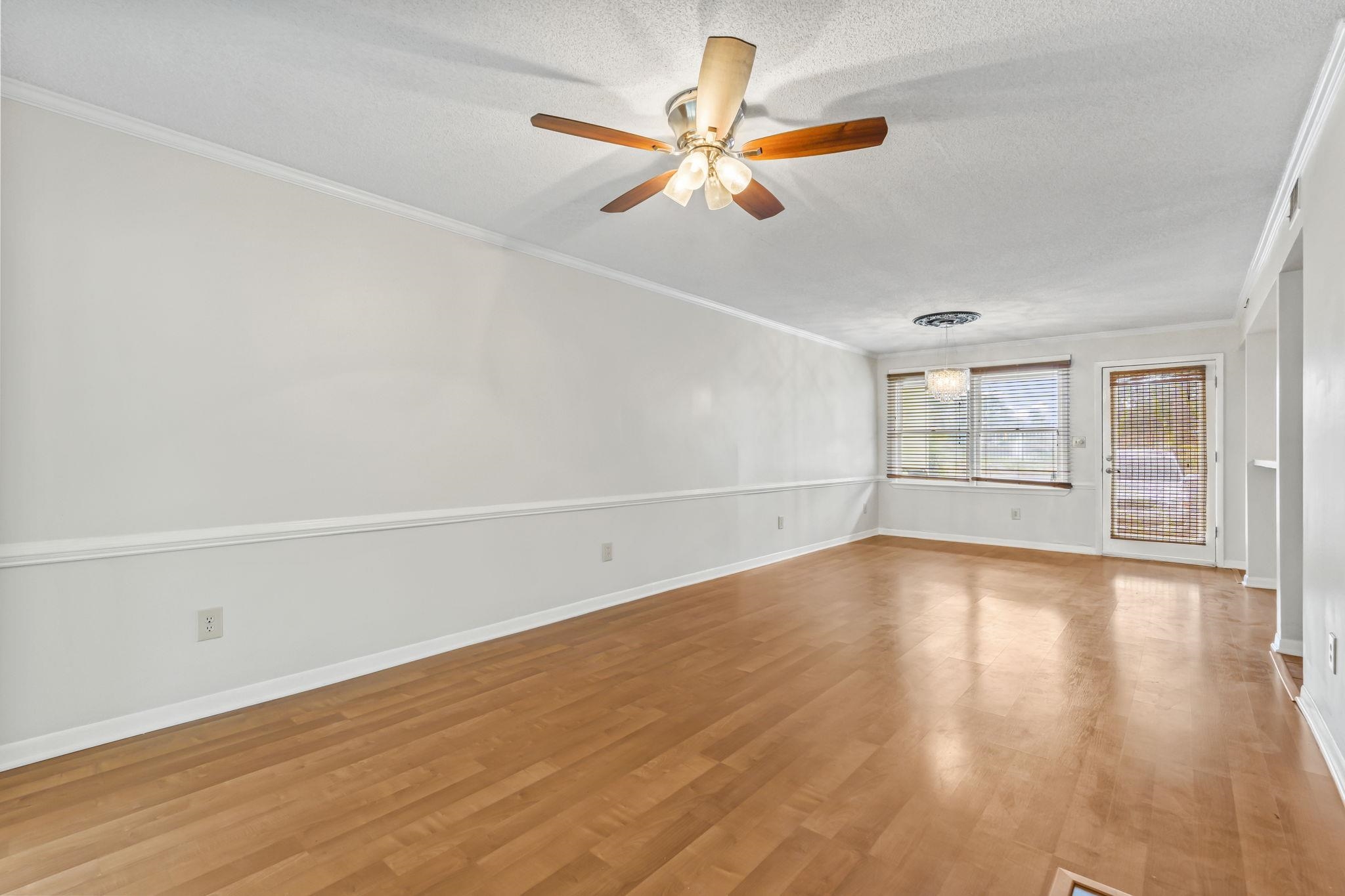 802 Myrtle Ct. Property Photo 15