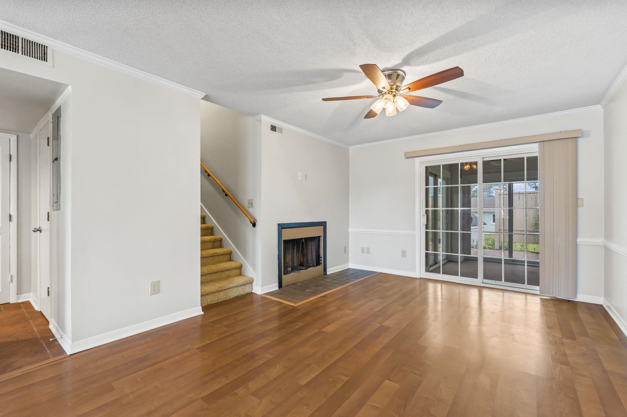 802 Myrtle Ct. Property Photo 18
