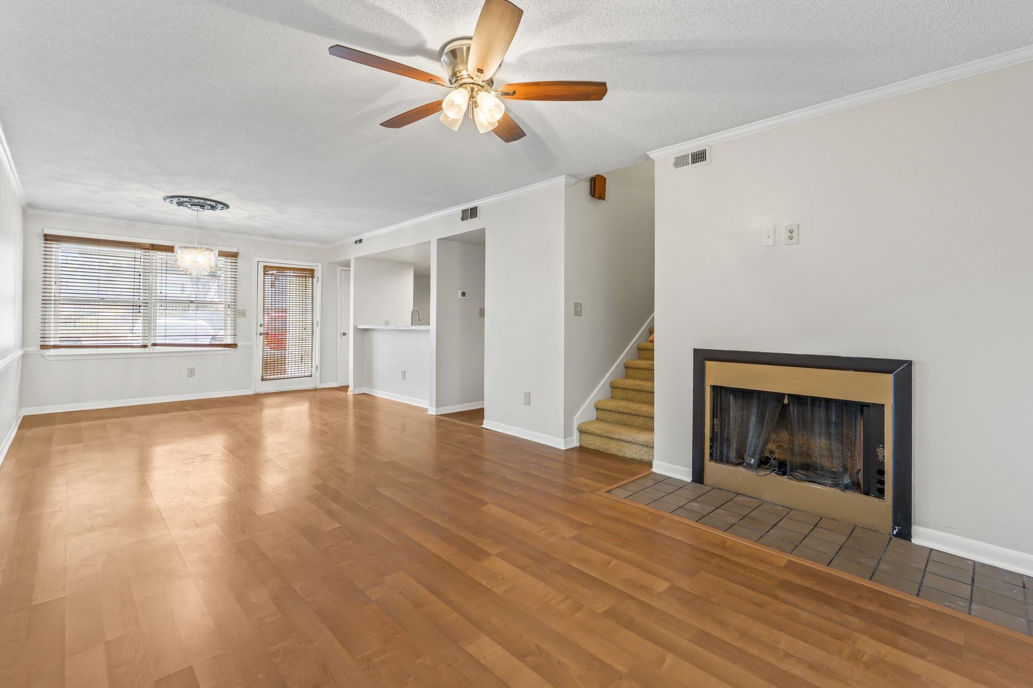 802 Myrtle Ct. Property Photo 21
