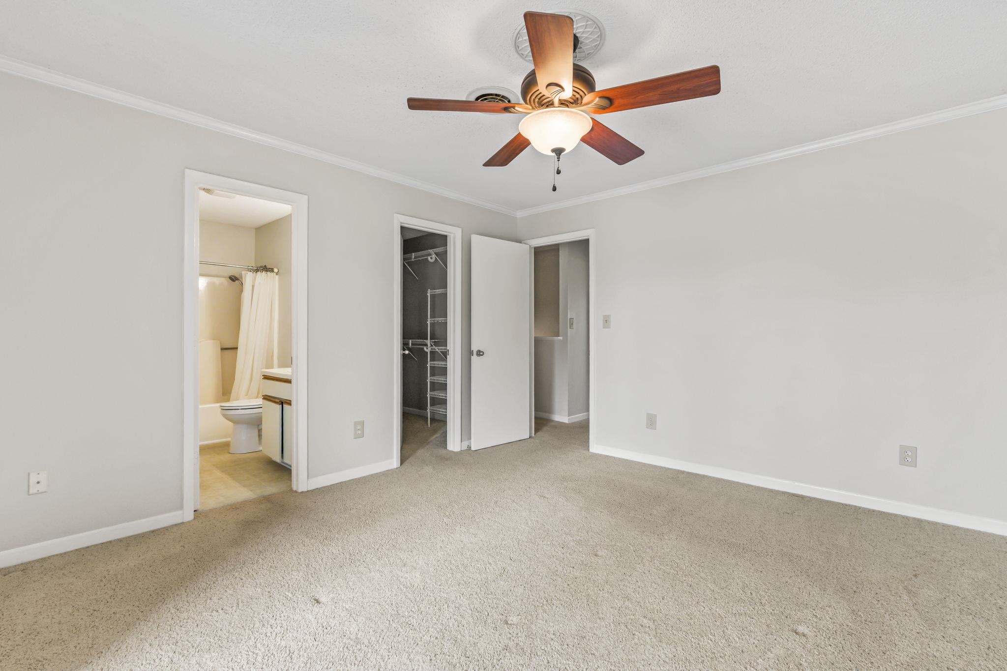 802 Myrtle Ct. Property Photo 24