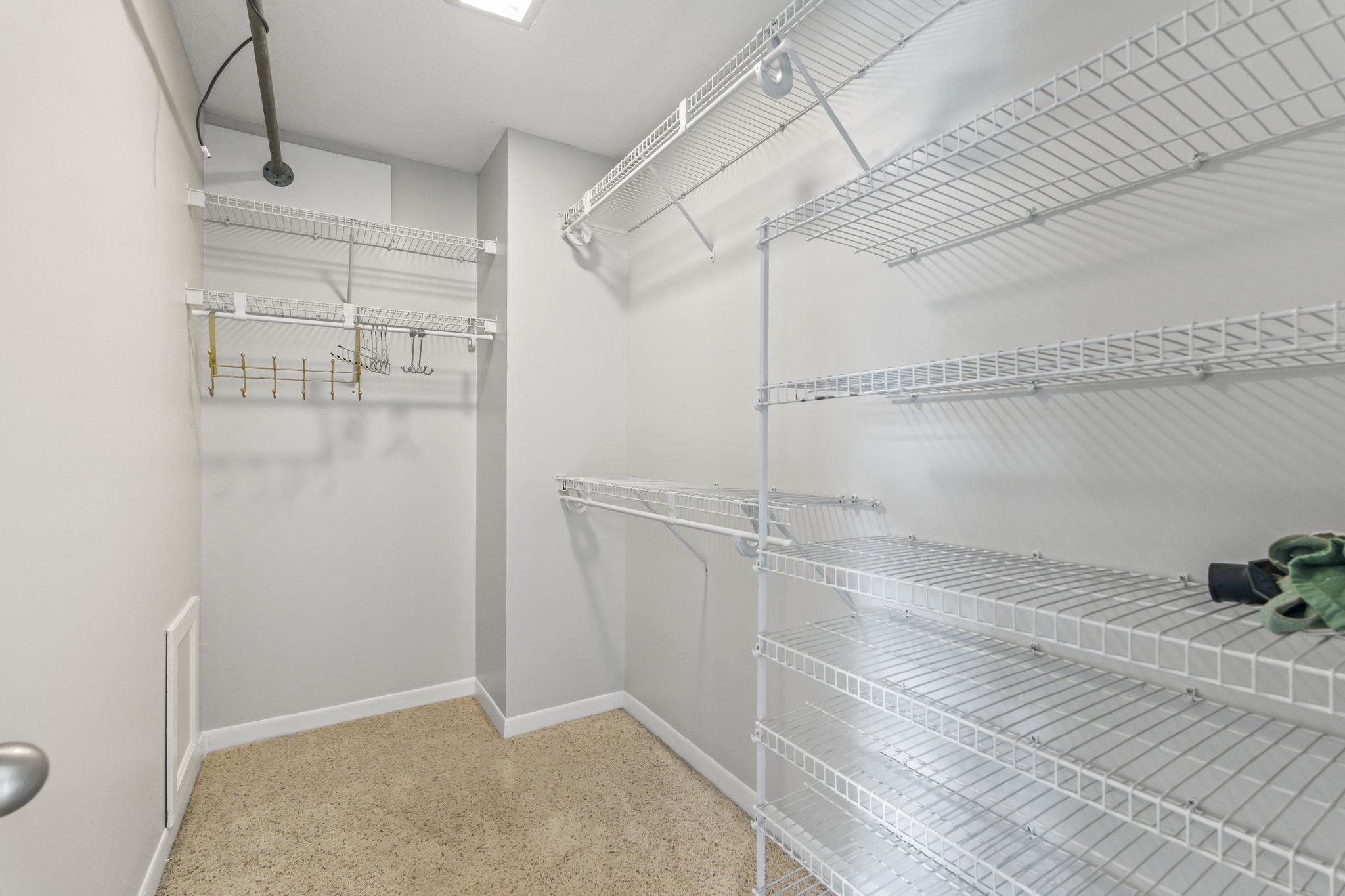 802 Myrtle Ct. Property Photo 27