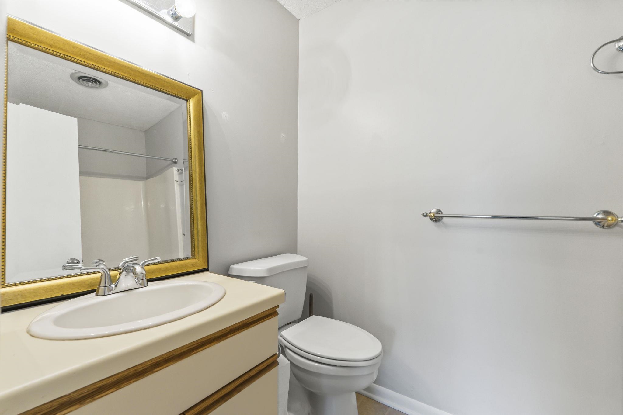 802 Myrtle Ct. Property Photo 38