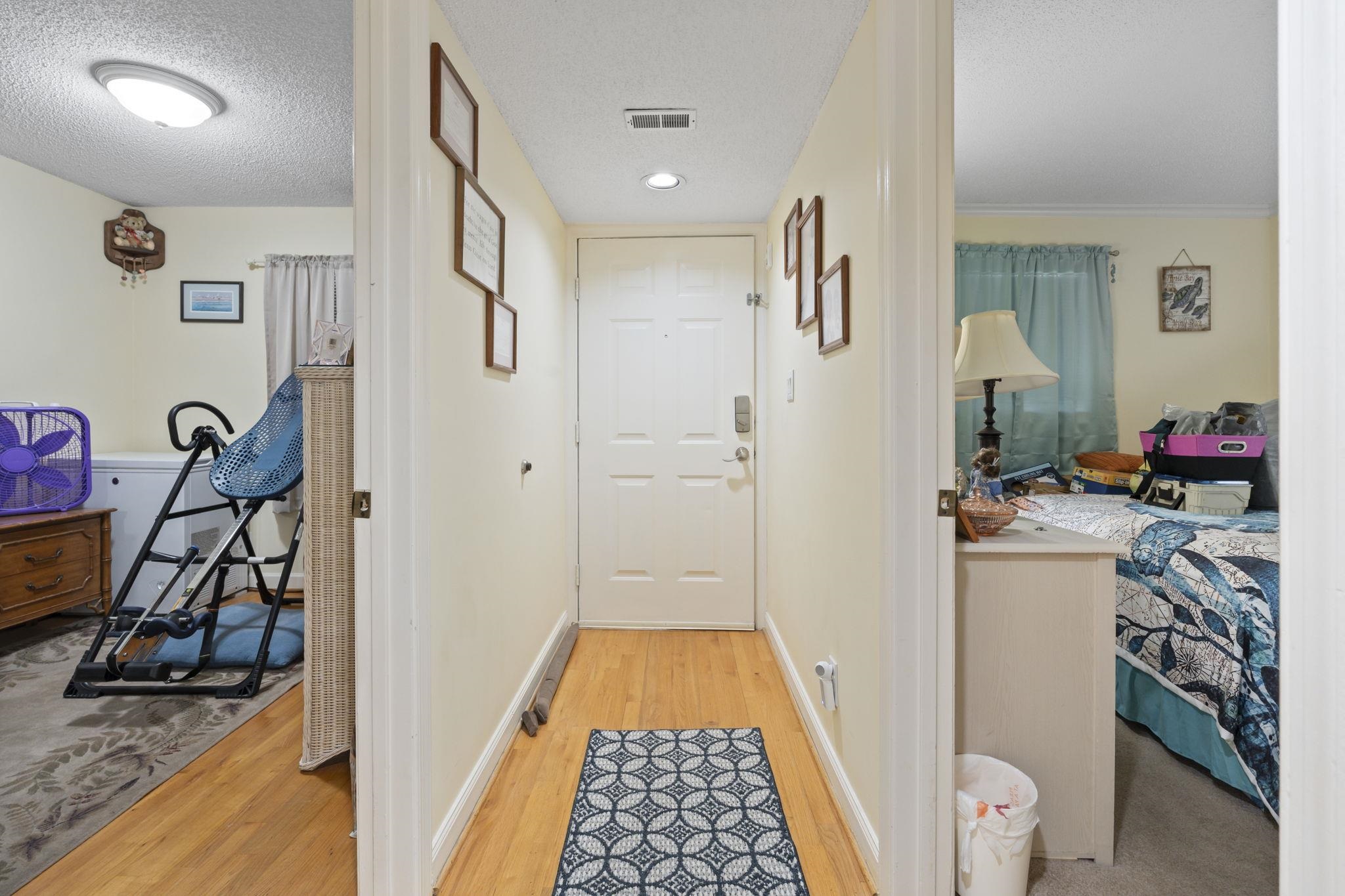 806 Conway St. Property Photo 6