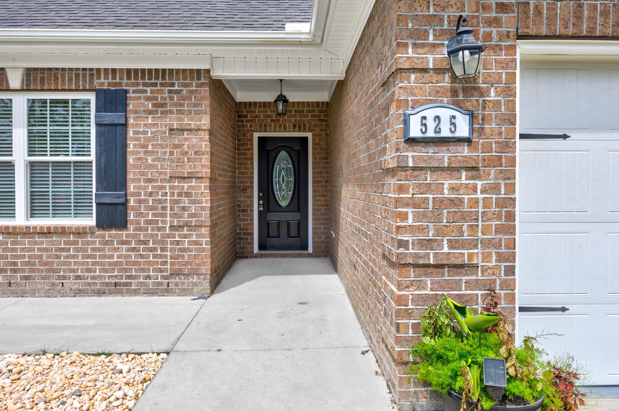 525 Battey Dr. Property Photo 5