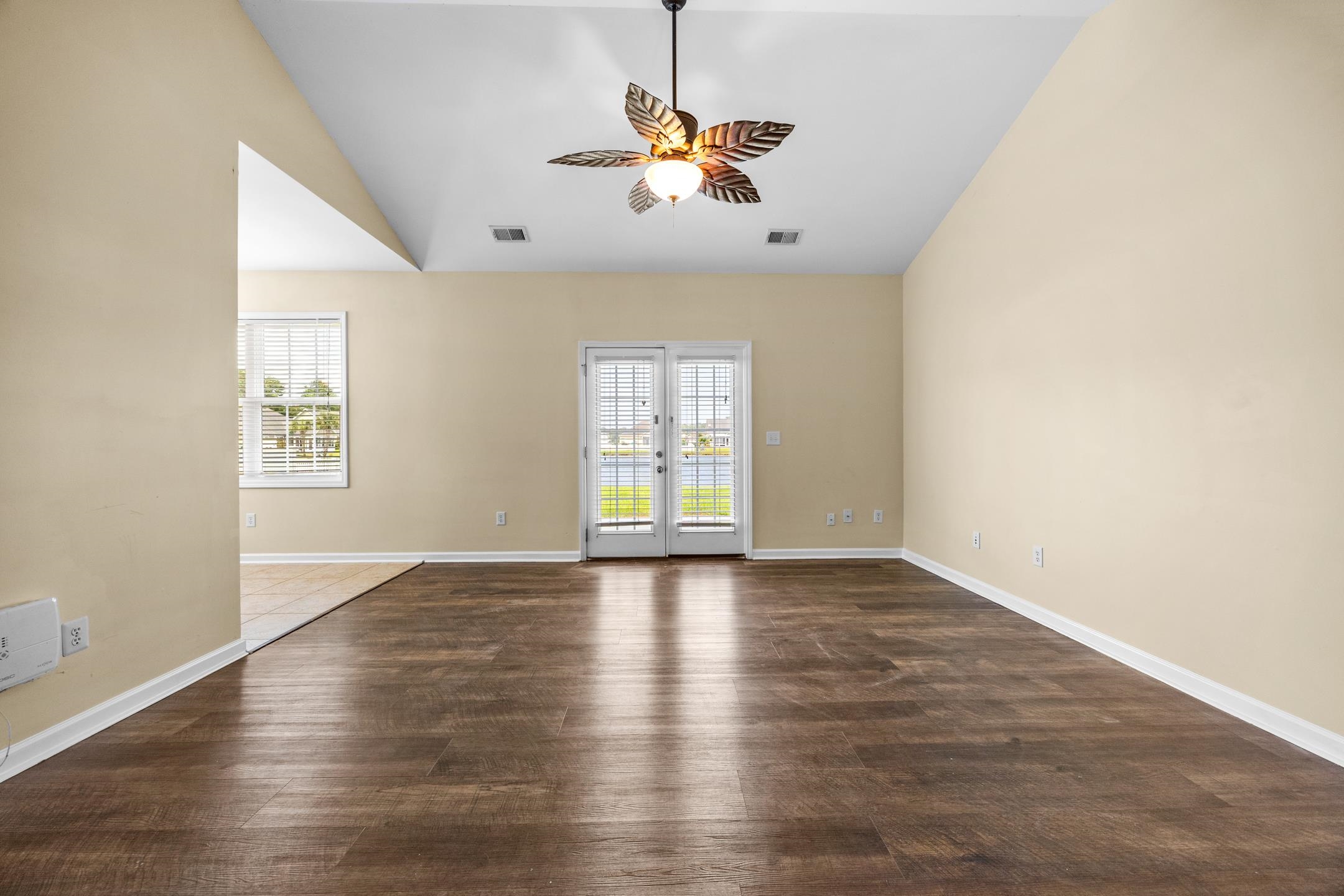 525 Battey Dr. Property Photo 13