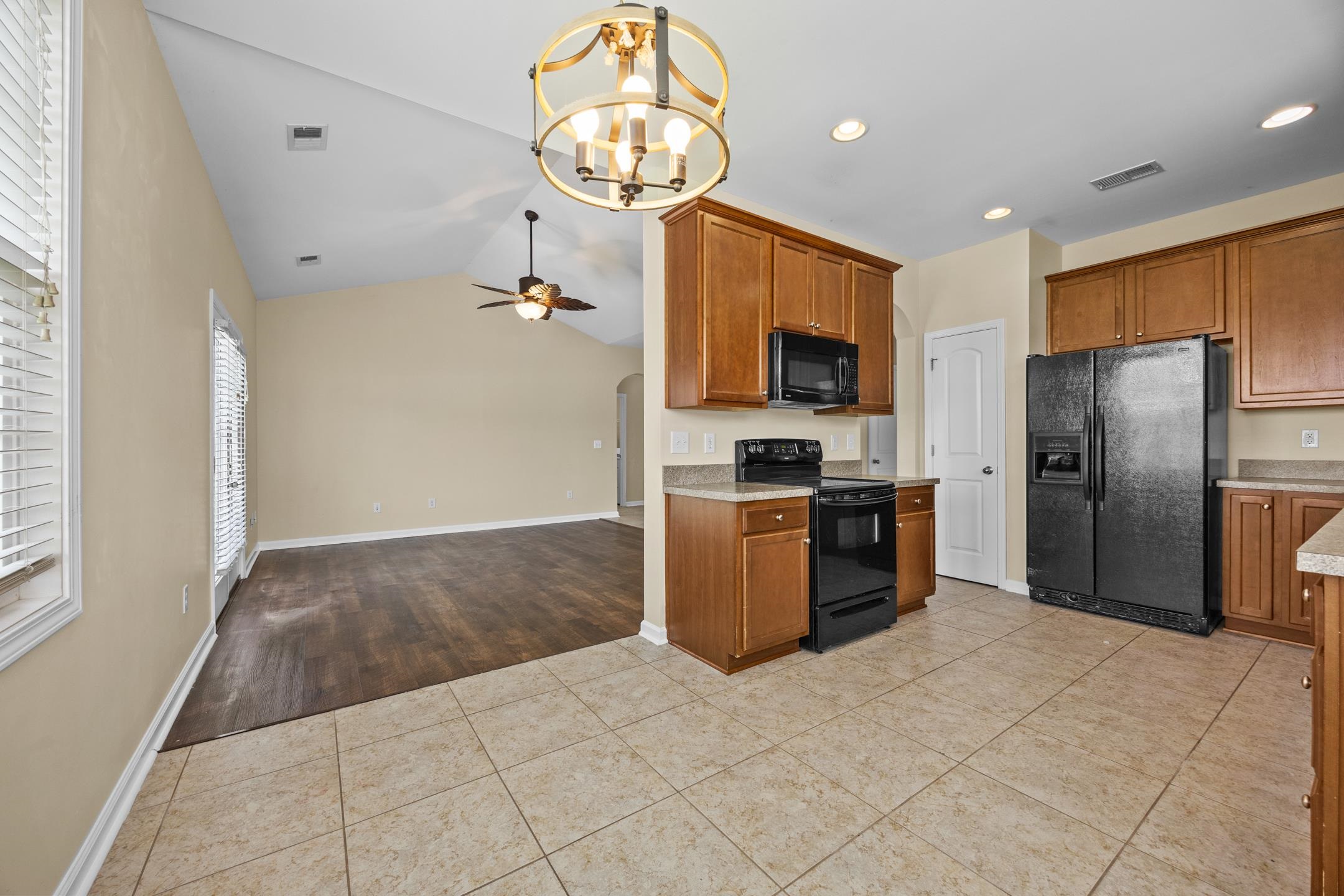 525 Battey Dr. Property Photo 15