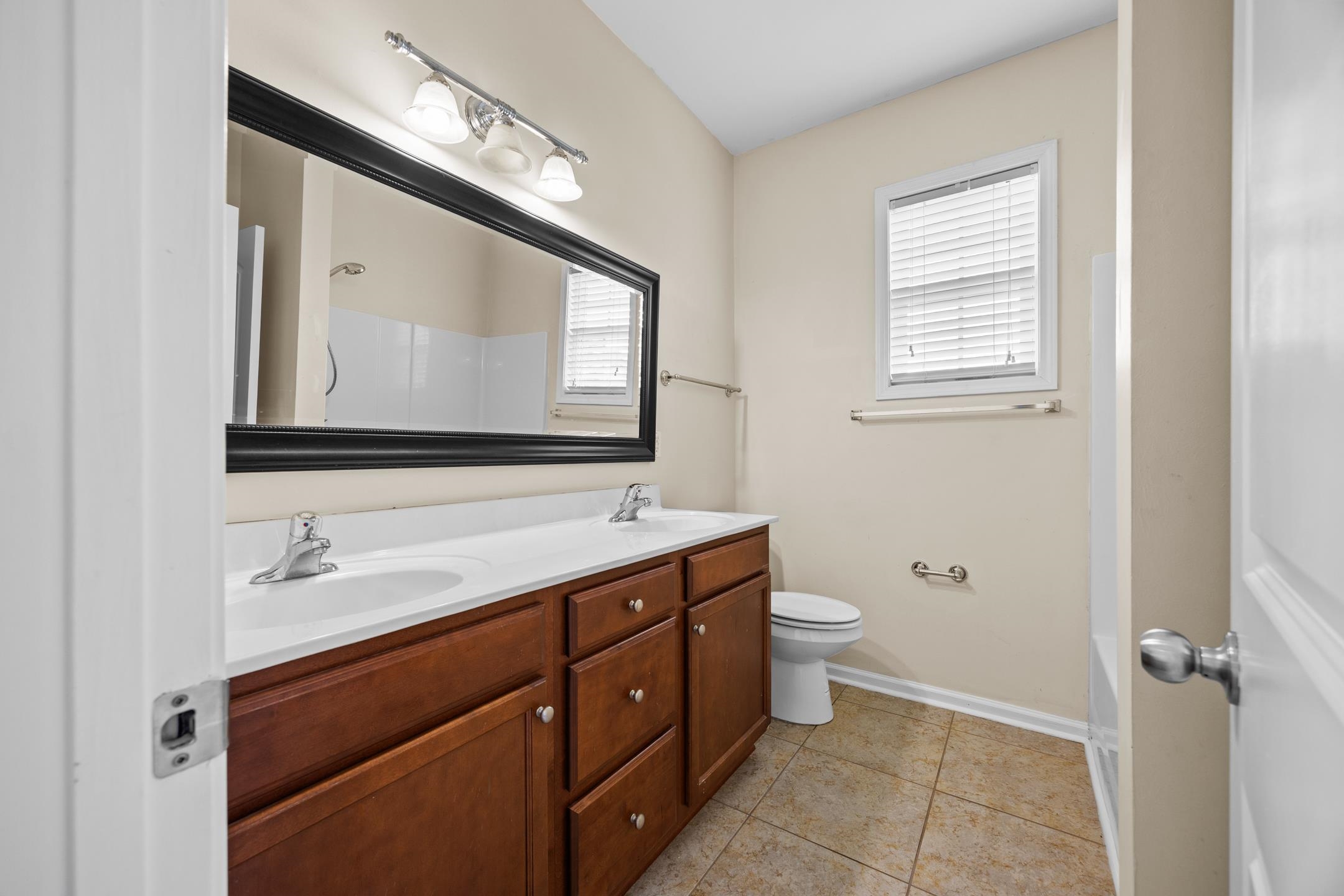 525 Battey Dr. Property Photo 23