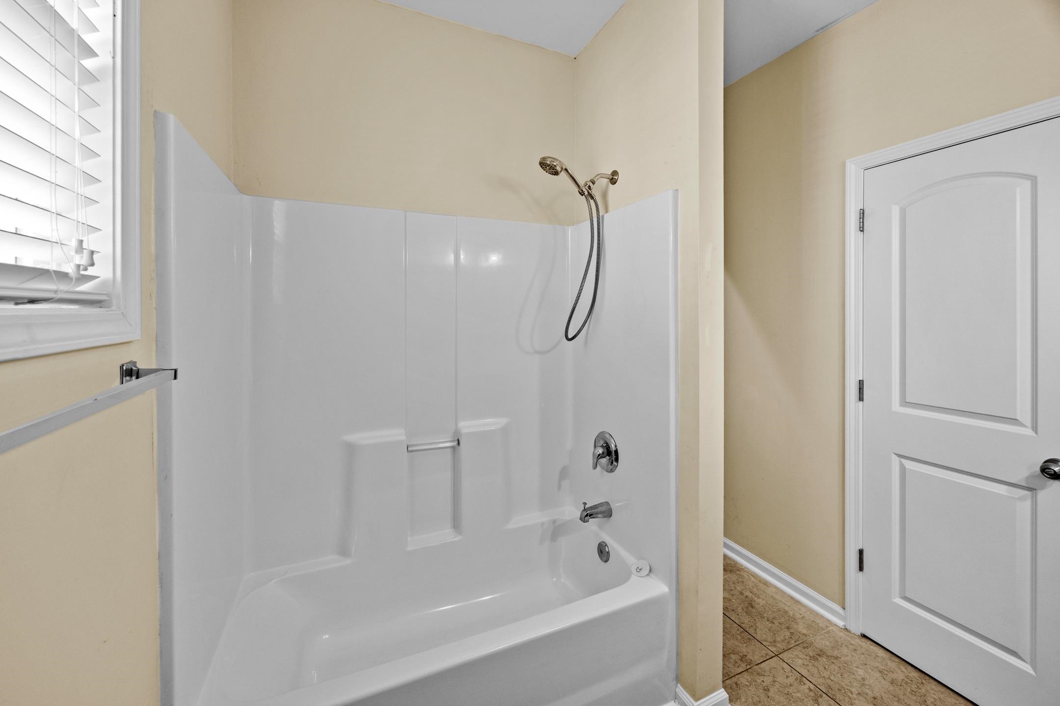 525 Battey Dr. Property Photo 24
