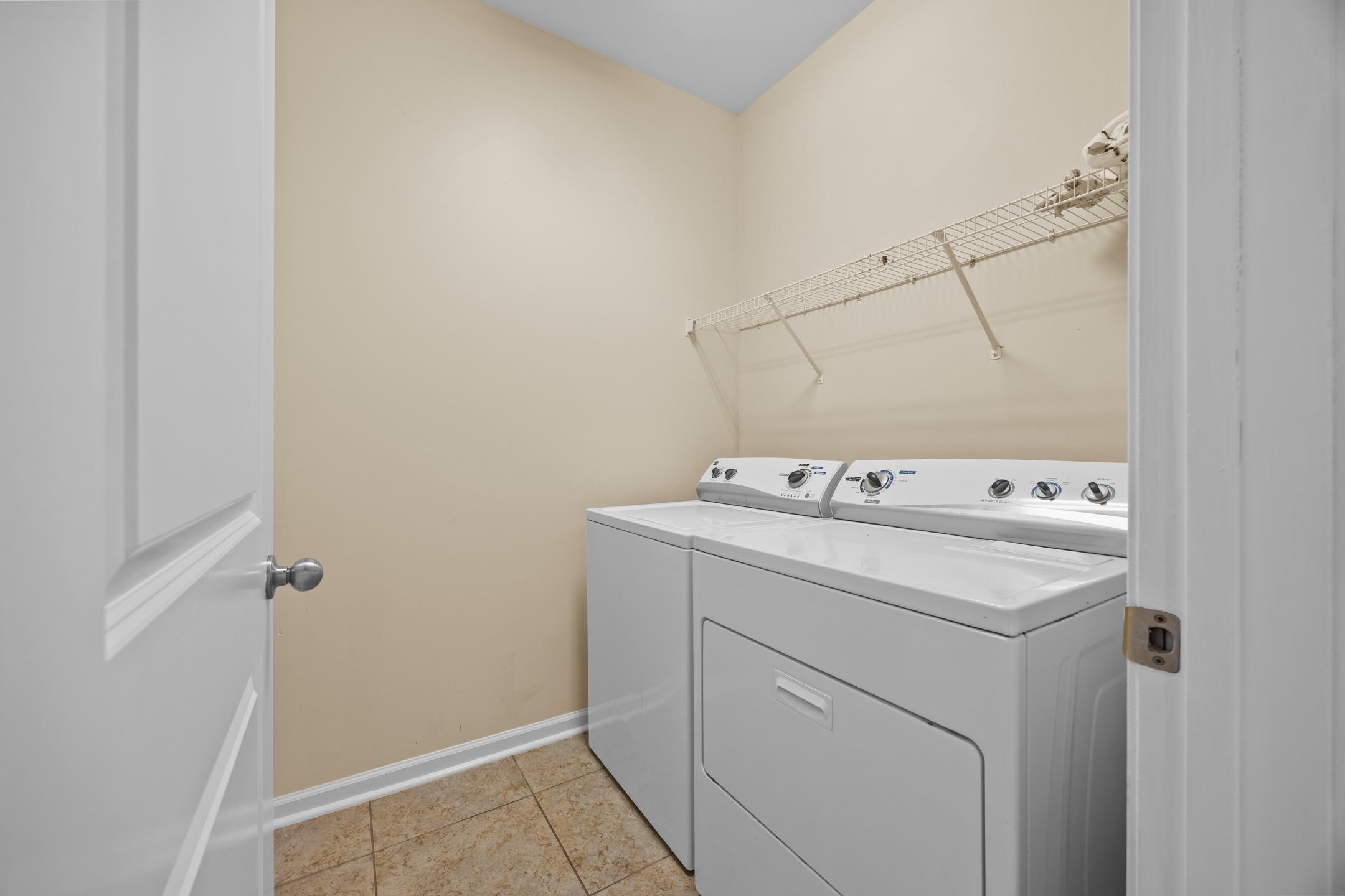 525 Battey Dr. Property Photo 28