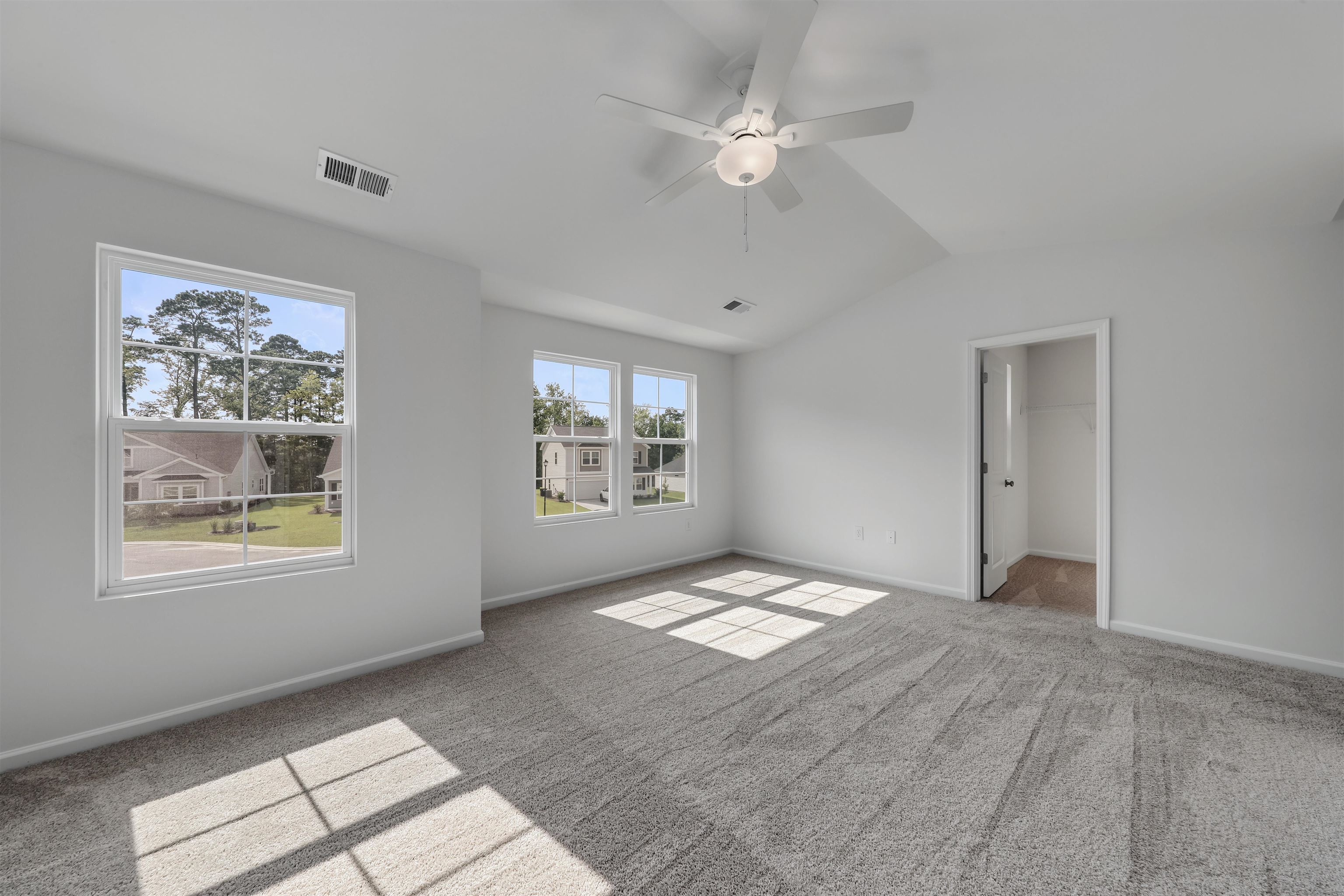 417 Meadow Sweet Pl Property Photo 9