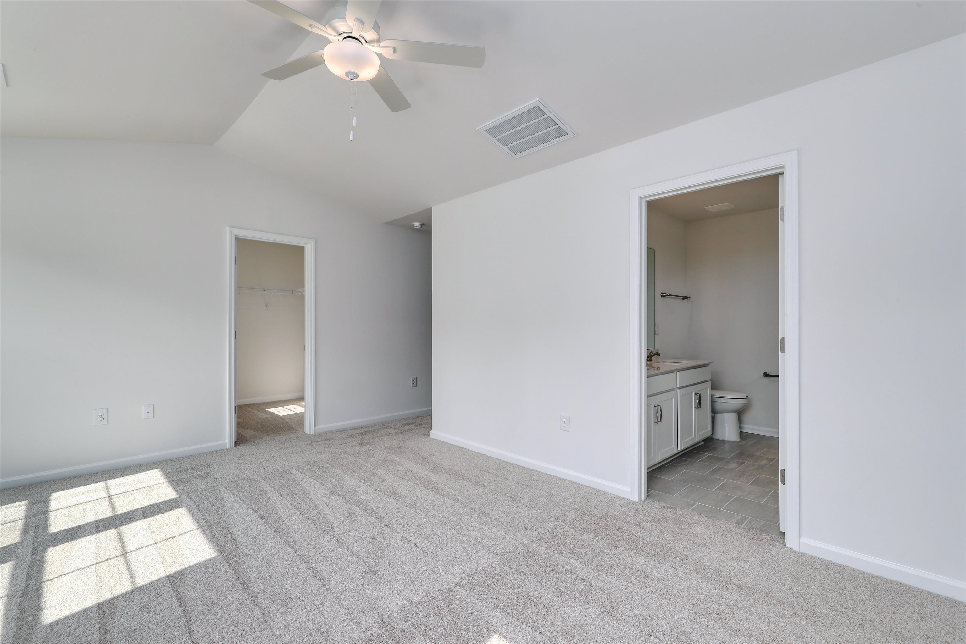417 Meadow Sweet Pl Property Photo 16