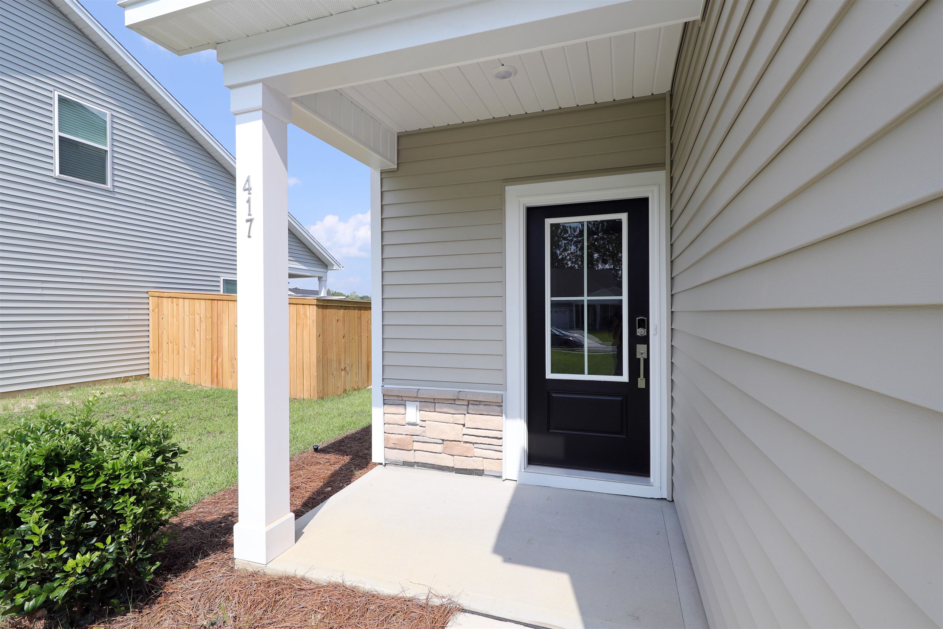 417 Meadow Sweet Pl Property Photo 22