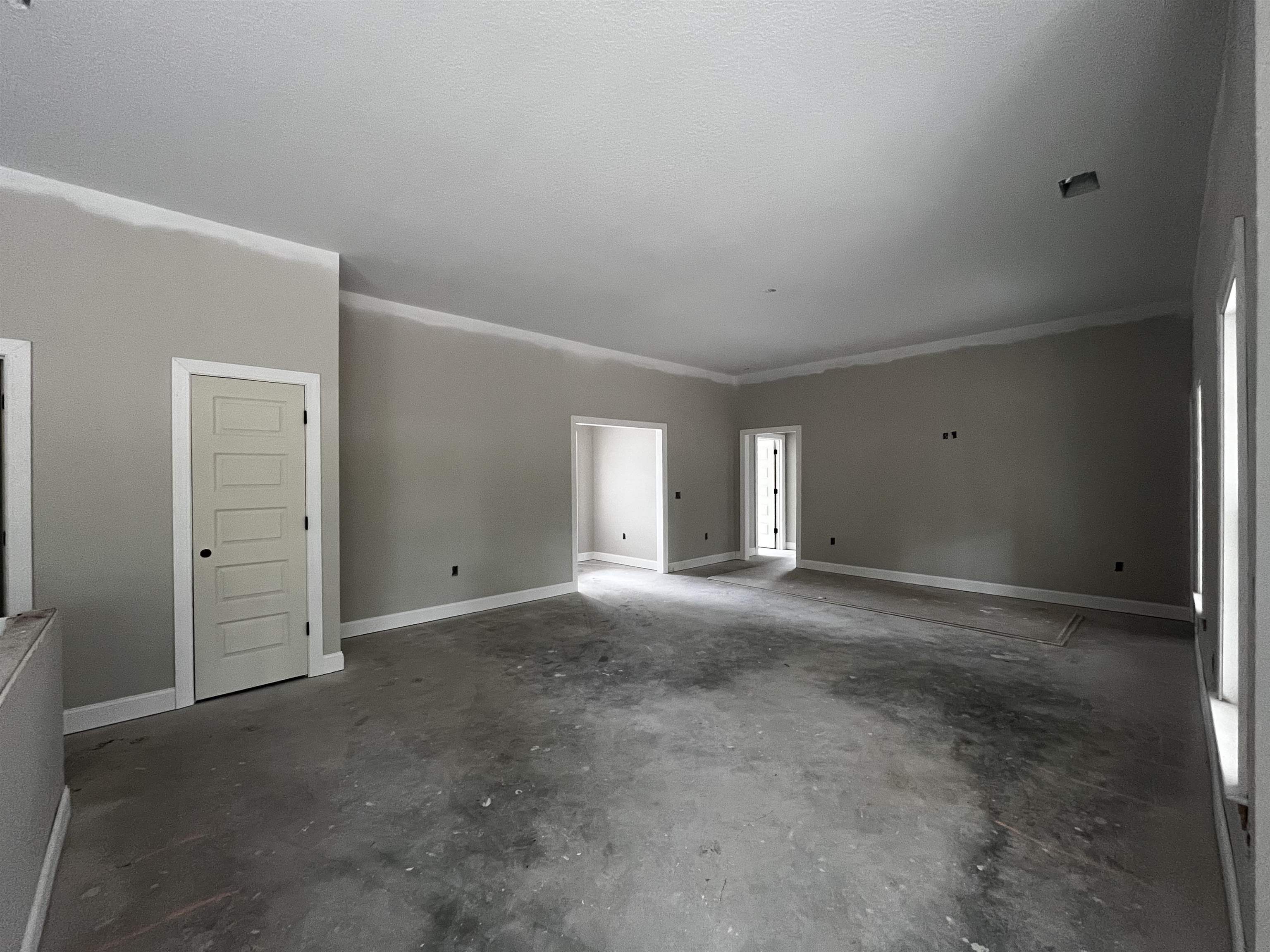 978 Inglewood Dr. Property Photo 7