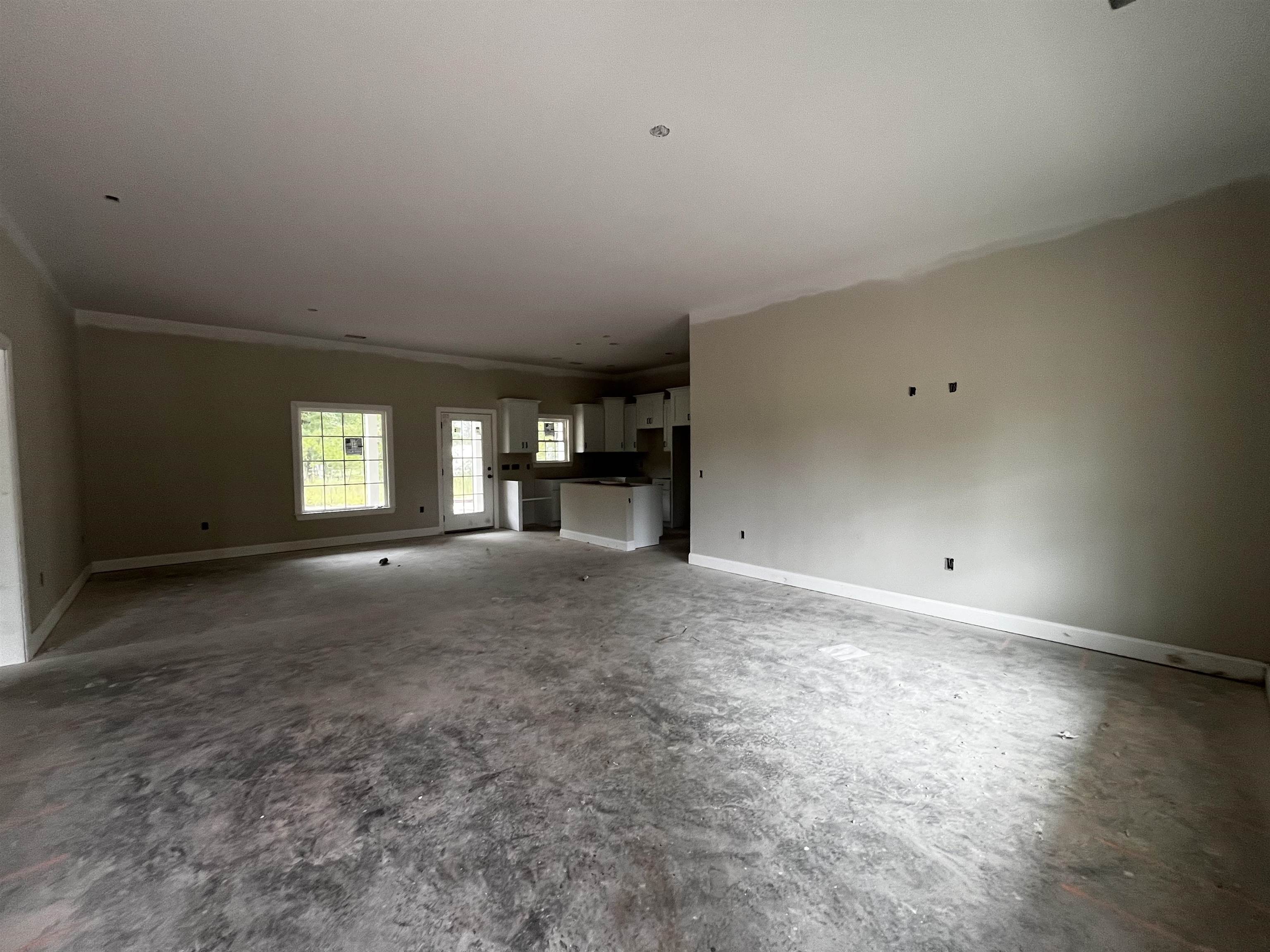 982 Inglewood Dr. Property Photo 2