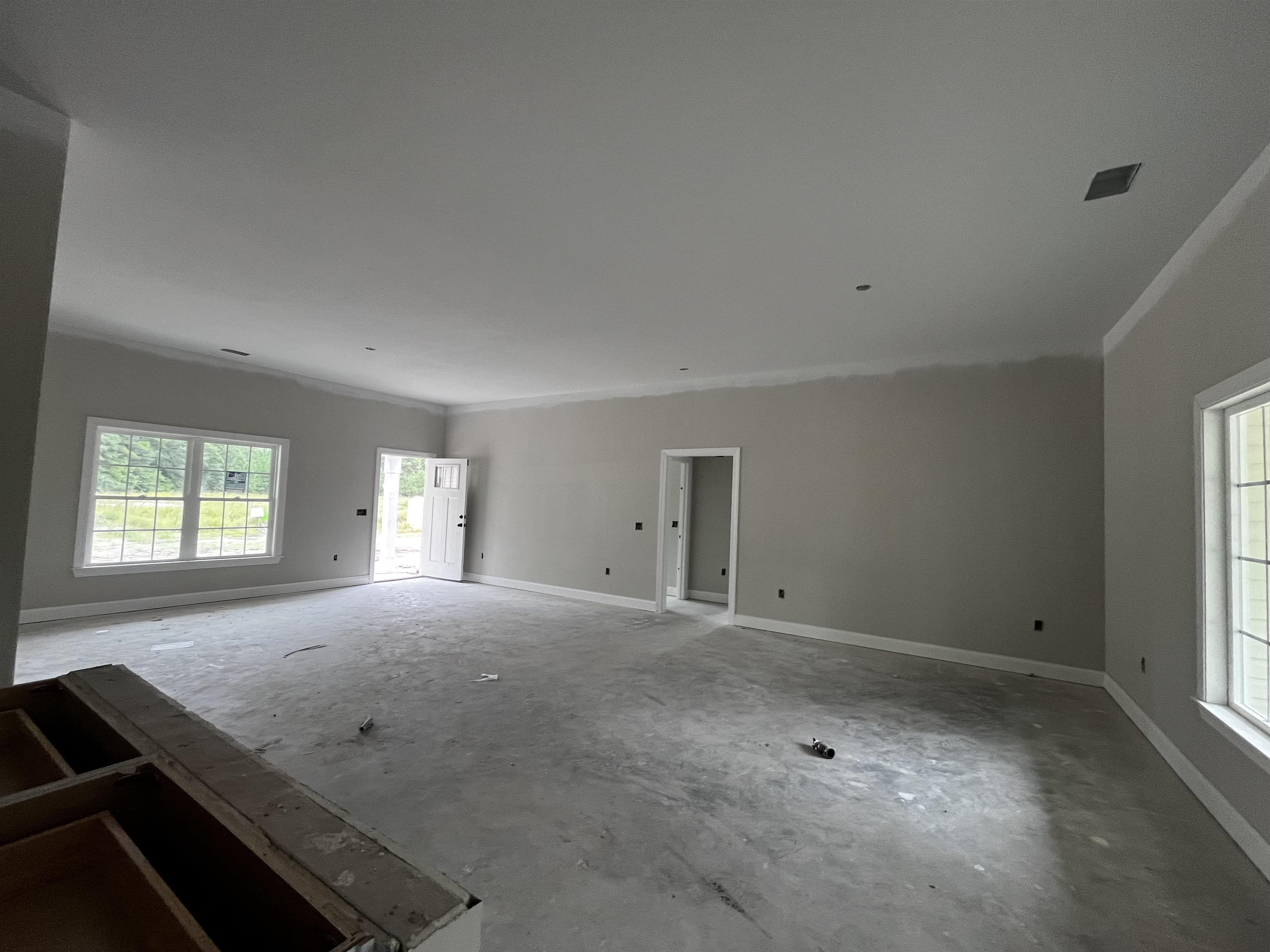 982 Inglewood Dr. Property Photo 3