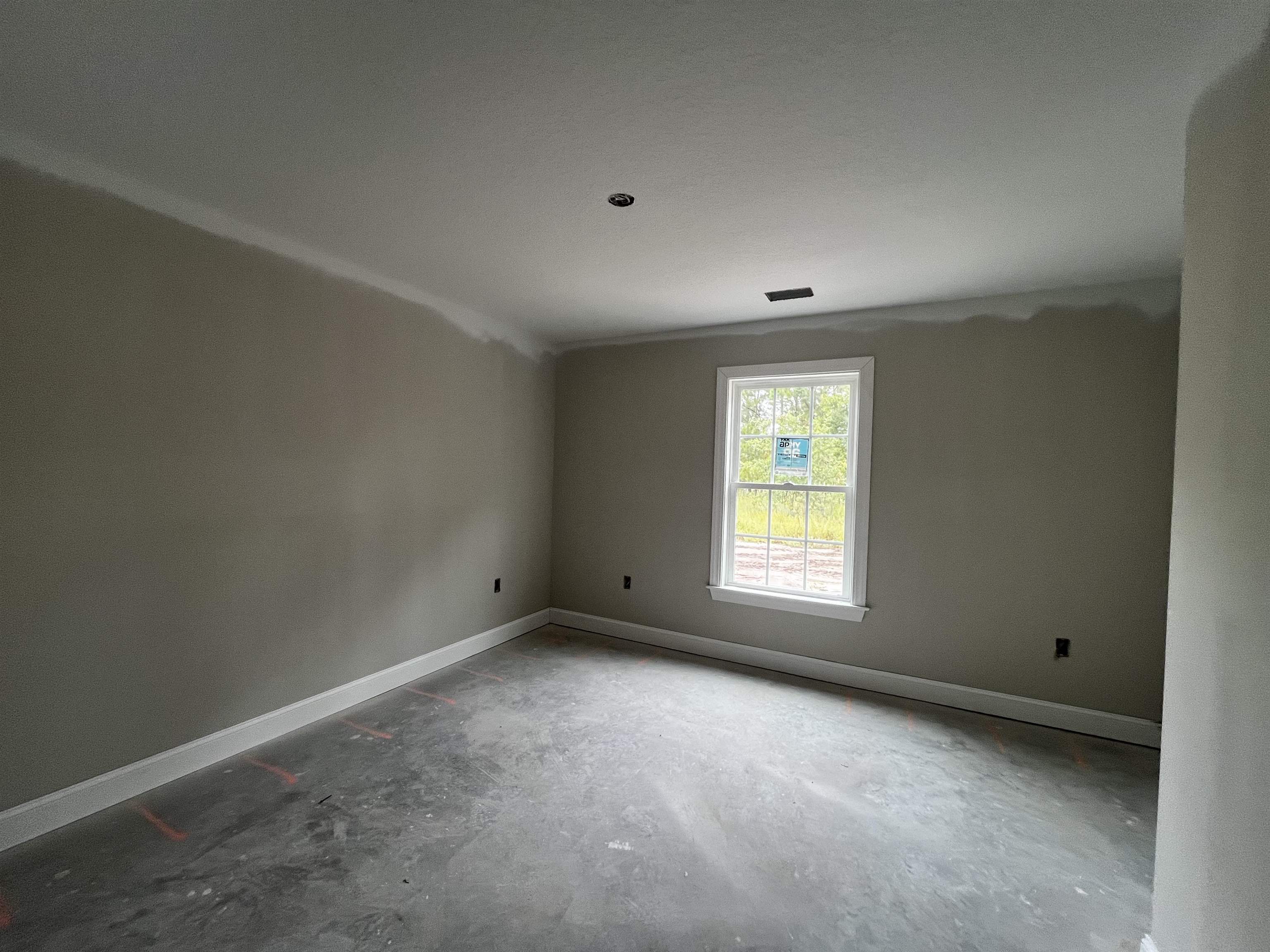 982 Inglewood Dr. Property Photo 5