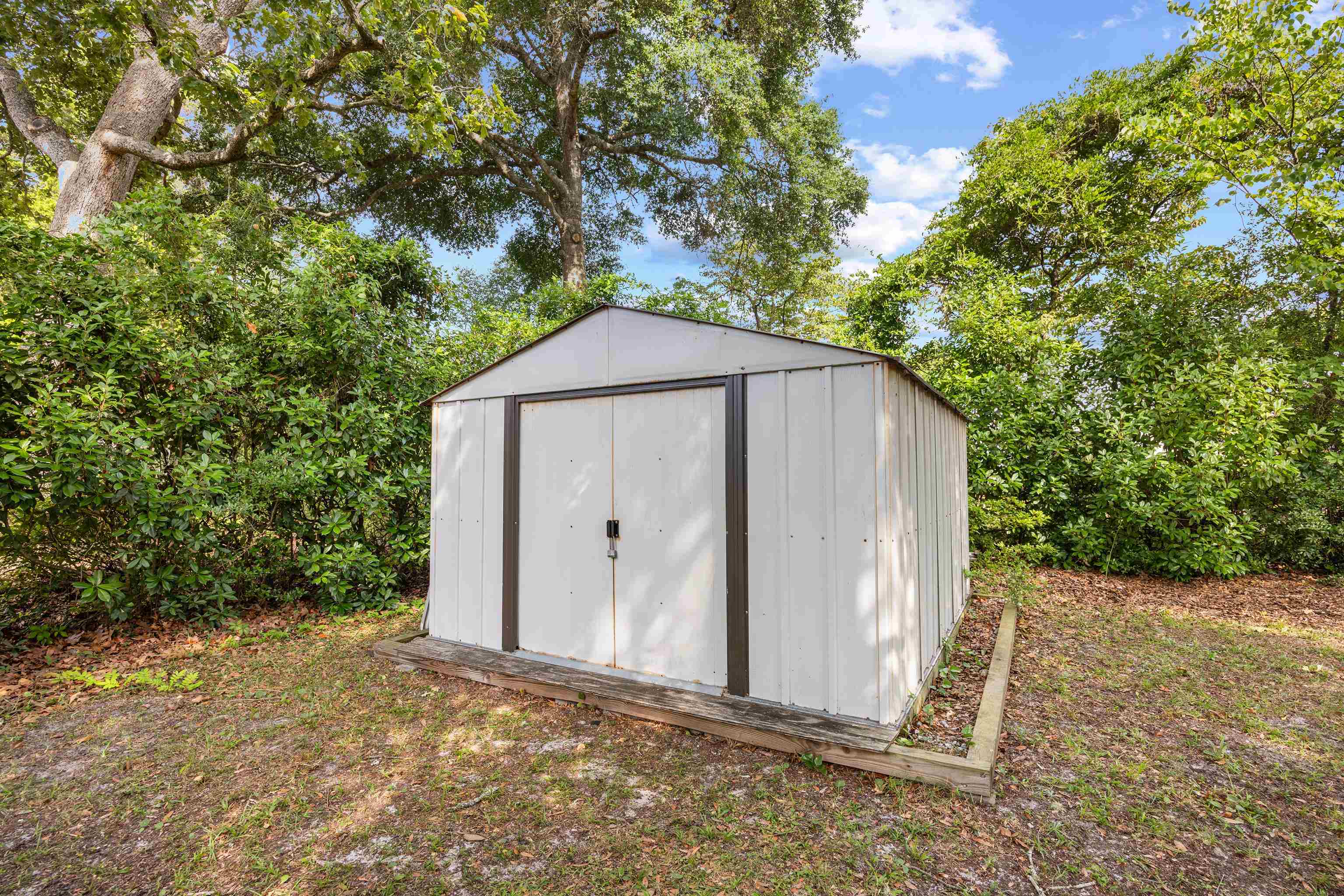 807 Bellamy Rd. Property Photo 27