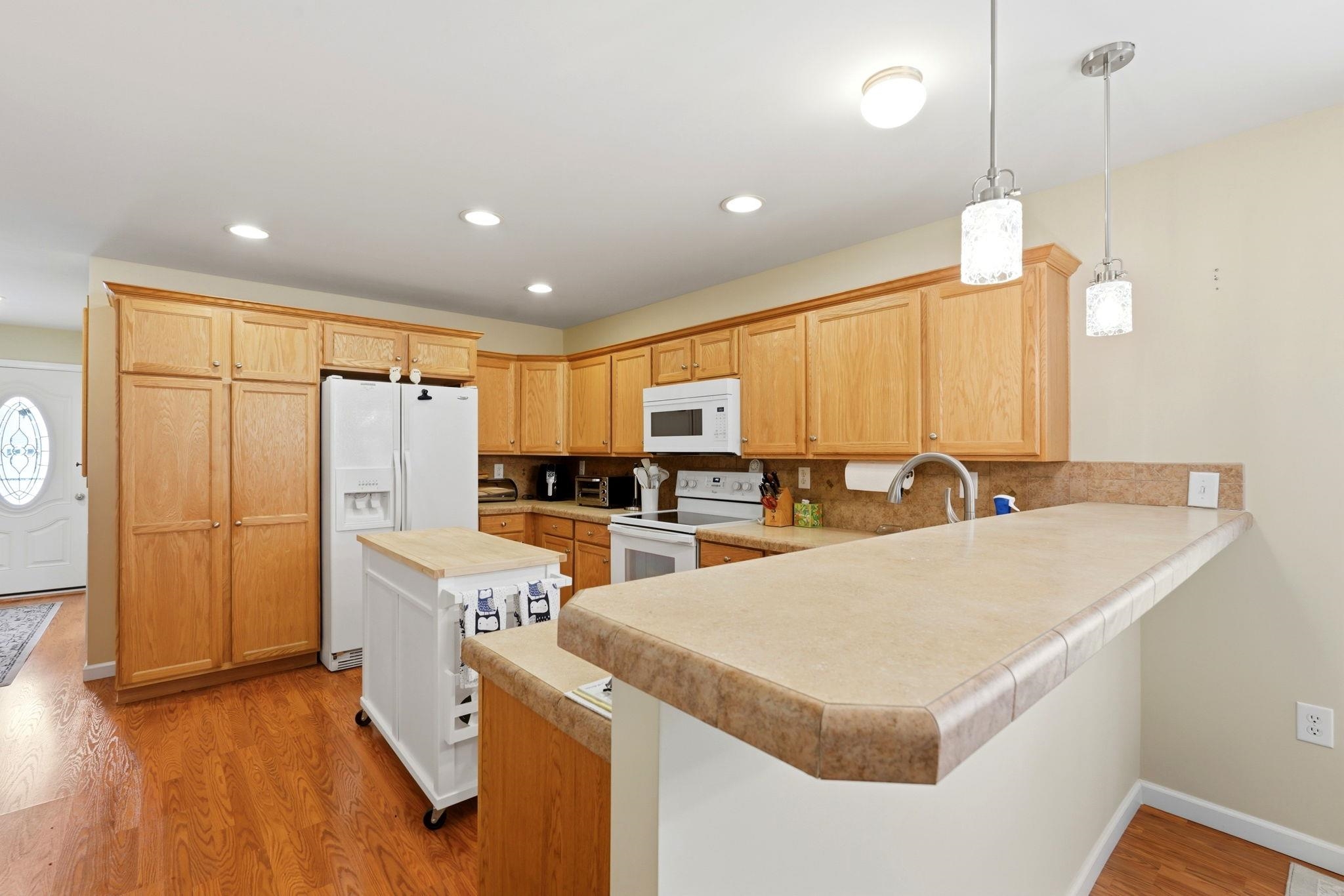 653 Lake Estates Ct. Property Photo 13