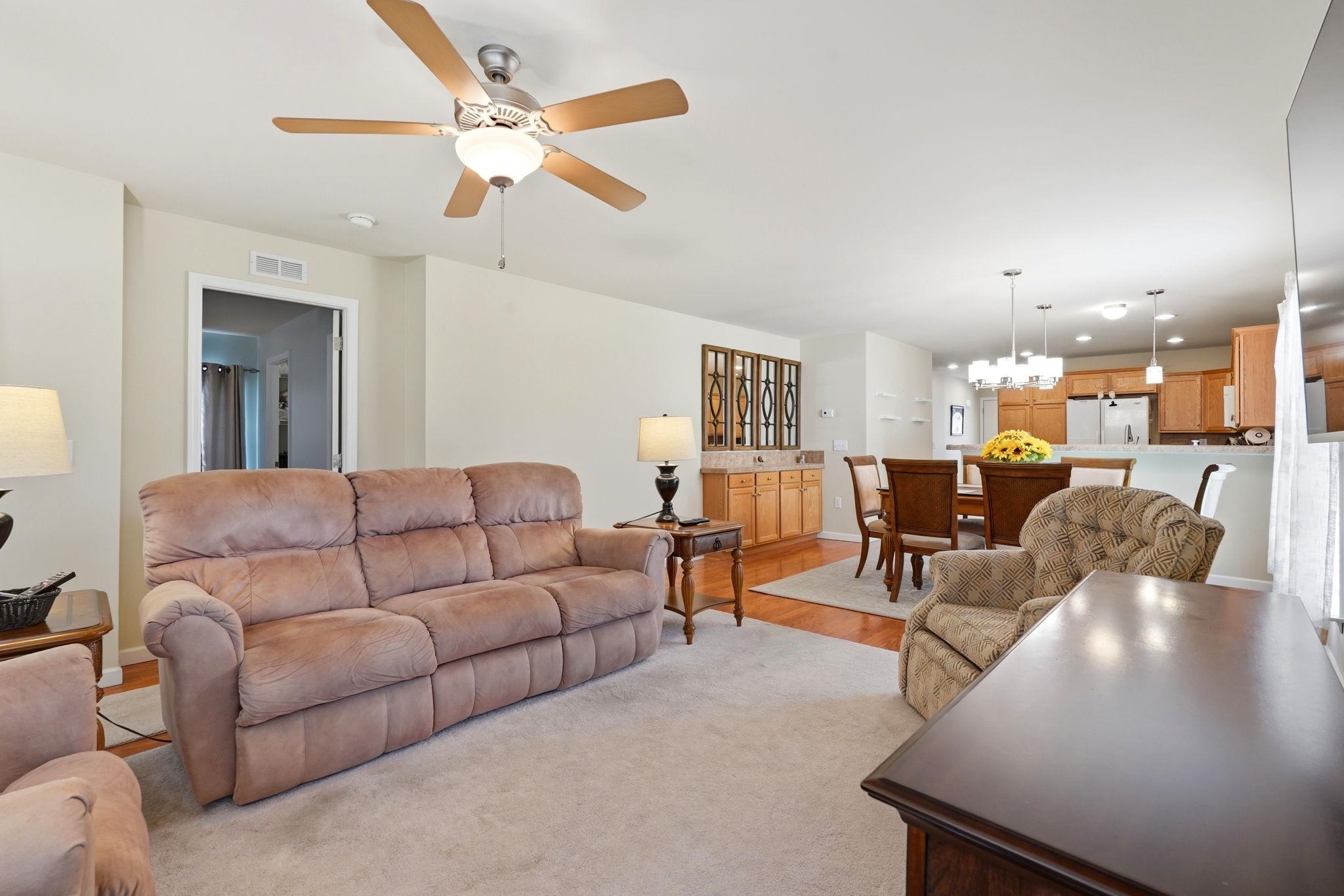653 Lake Estates Ct. Property Photo 17
