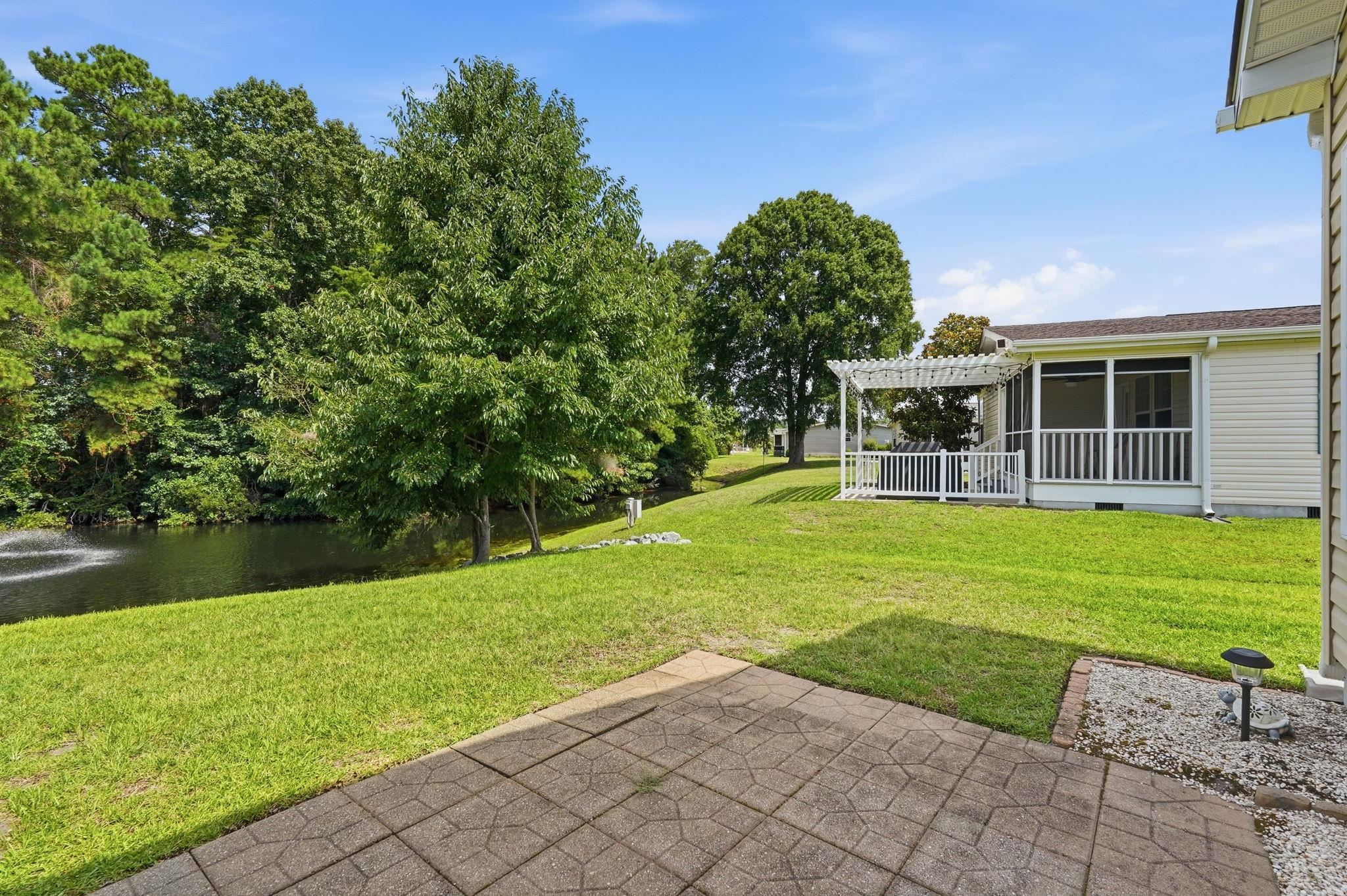 653 Lake Estates Ct. Property Photo 31