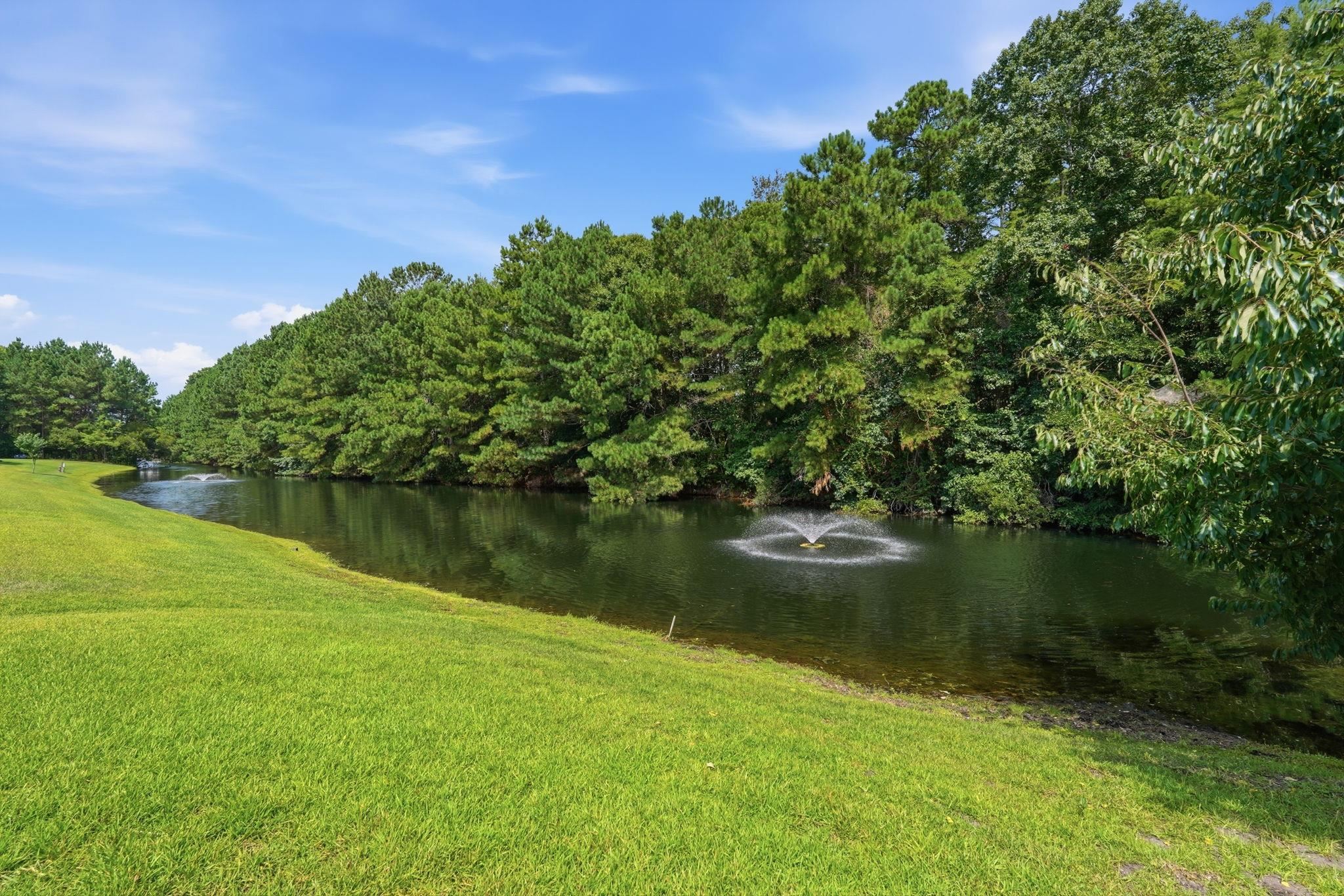 653 Lake Estates Ct. Property Photo 33