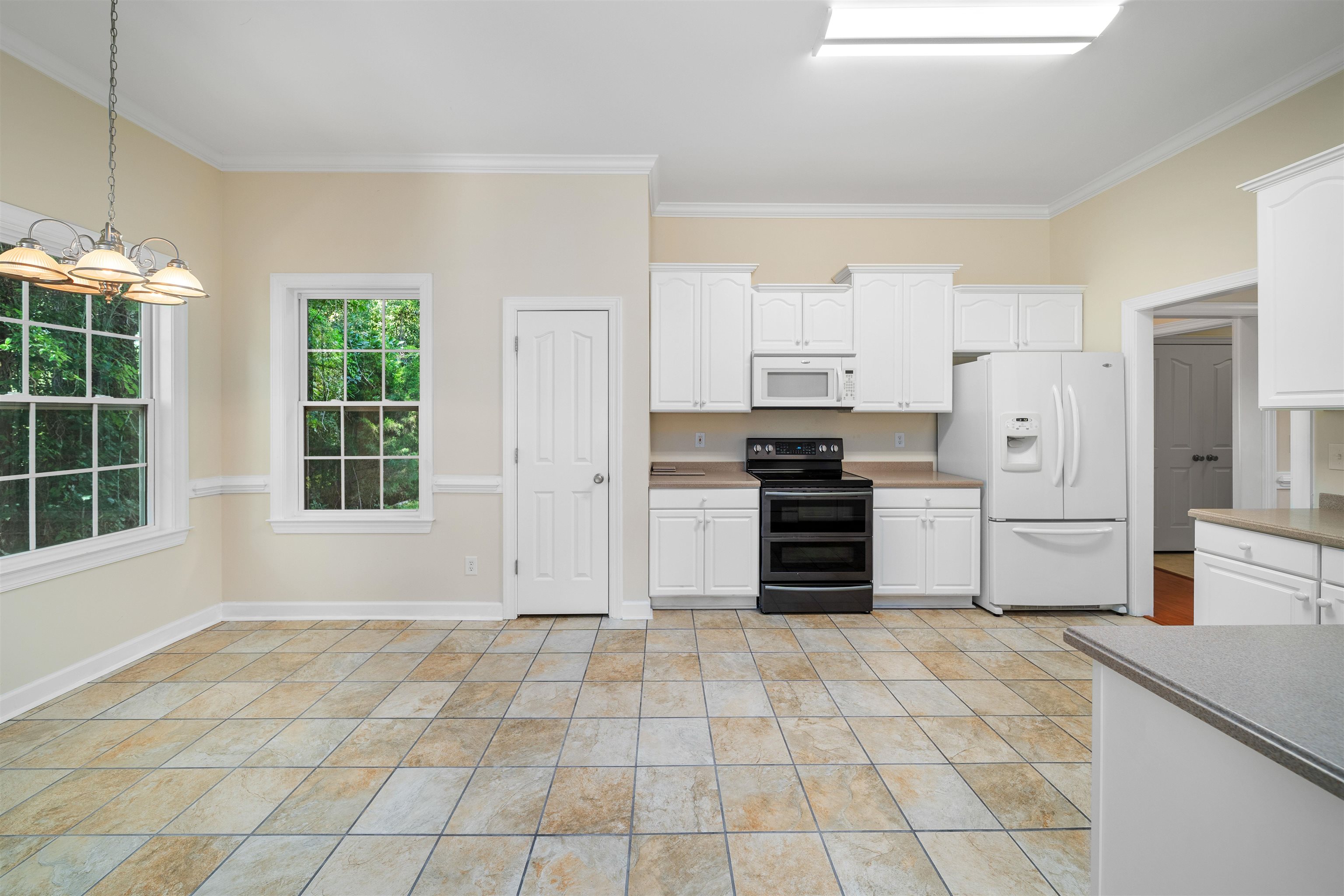 177 Dunbarton Ln. Property Photo 10