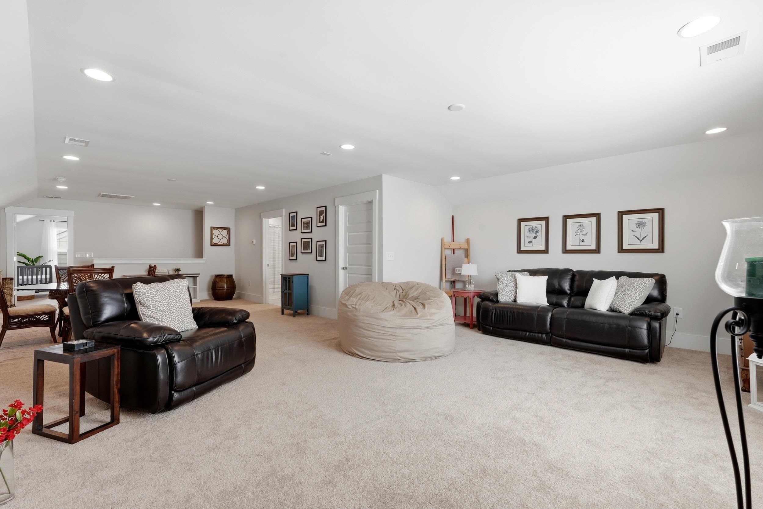 7450 Sarteano Dr. Property Photo 33